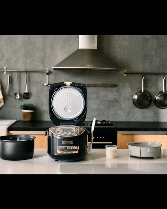 جهاز طهي الأرز الإلكتروني من زوجيروشي، سعة 1.8 لتر - أسود معدني 