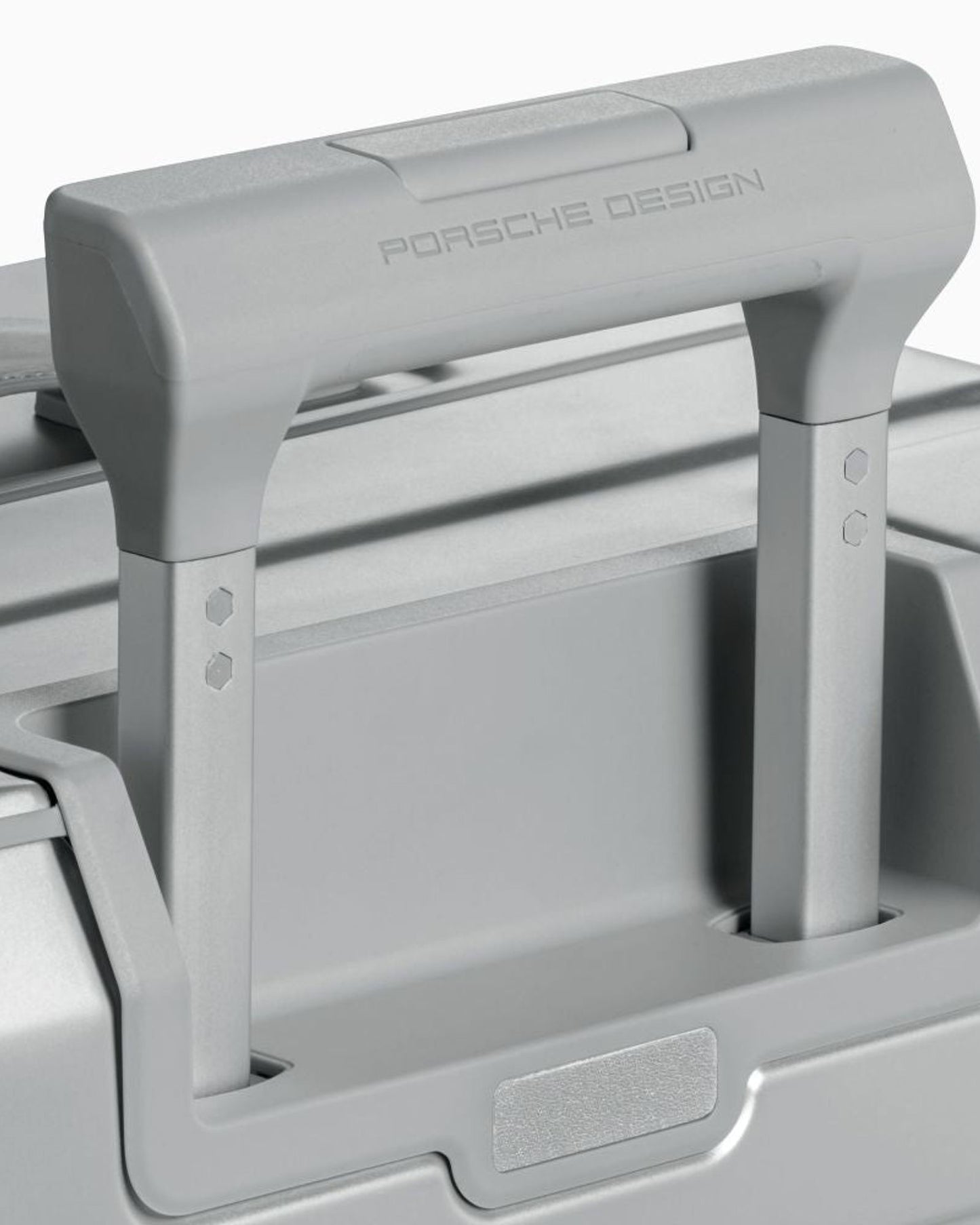 حقيبة أمتعة فاخرة من الألومنيوم بعجلتين من تصميم بورشه رودستر 4