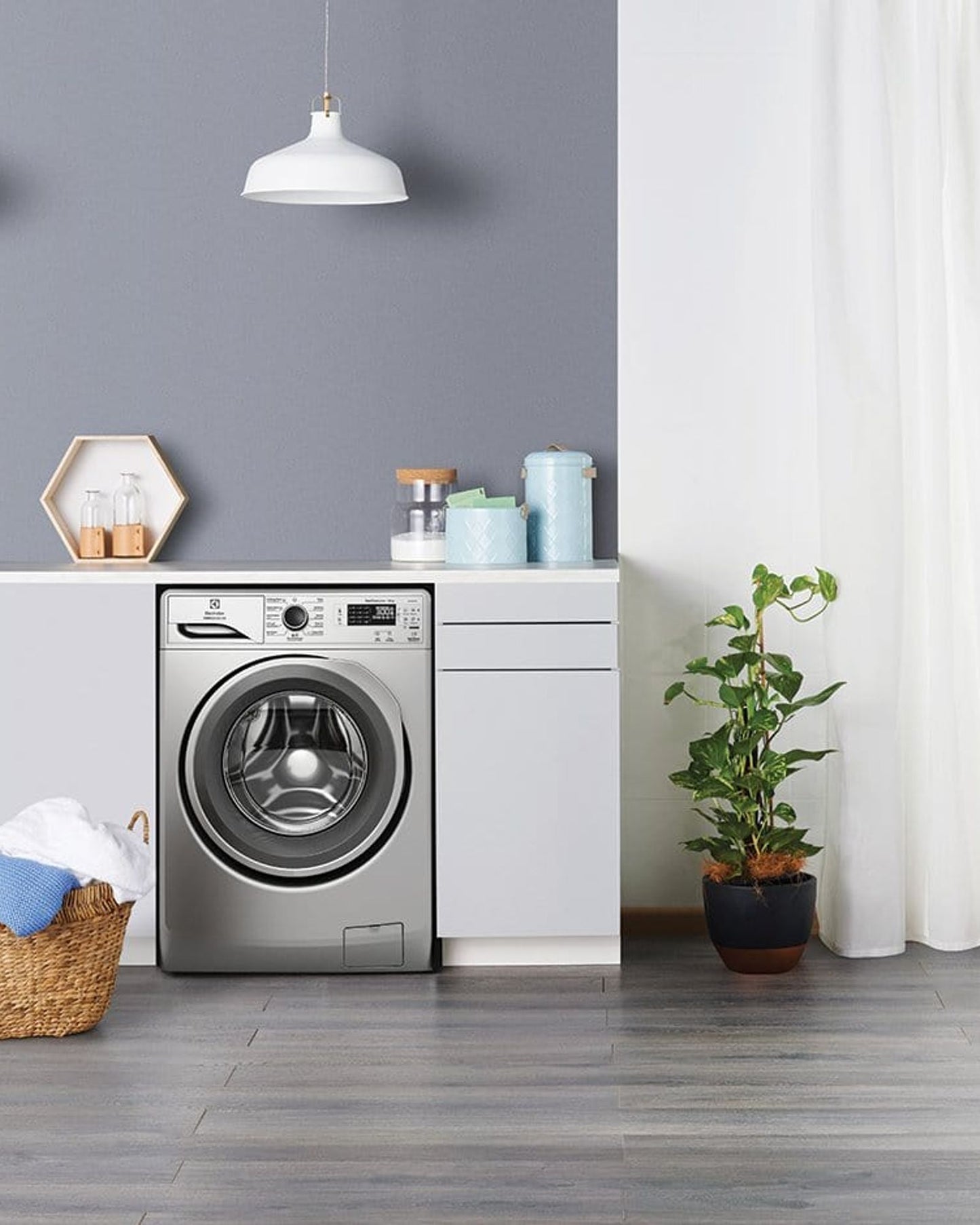 غسالة إلكترولوكس تحميل أمامي سعة 8 كجم