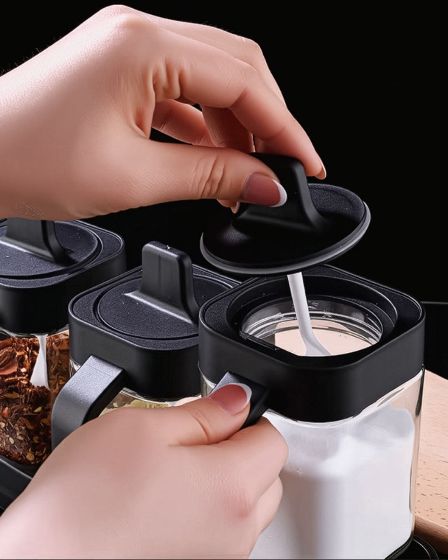 وعاء توابل زجاجي شفاف بنكهة الليمون والصودا من كويزين آرت مع ملعقة، سعة 400 مل