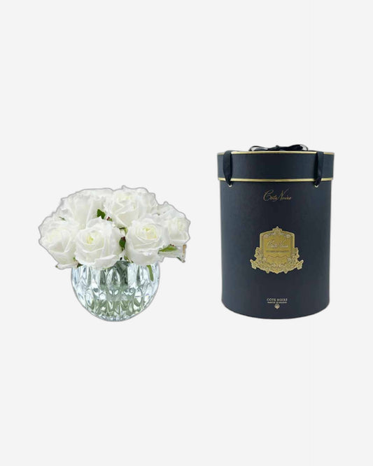 باقة براعم الورد في مزهرية زجاجية مع ١٣ زهرة حريرية اصطناعية