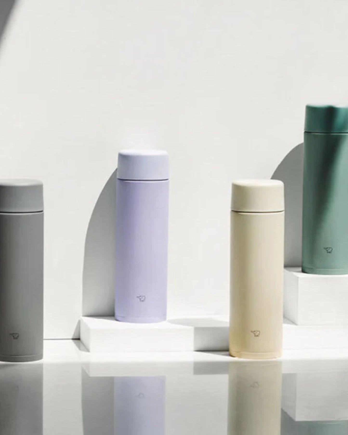 زجاجة تفريغ زوجيروشي 0.48 لتر رمادي متوسط