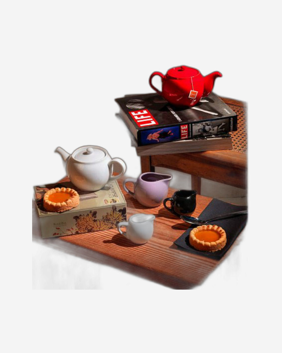 إبريق شاي توجنانا Cc 470 كروي أحمر