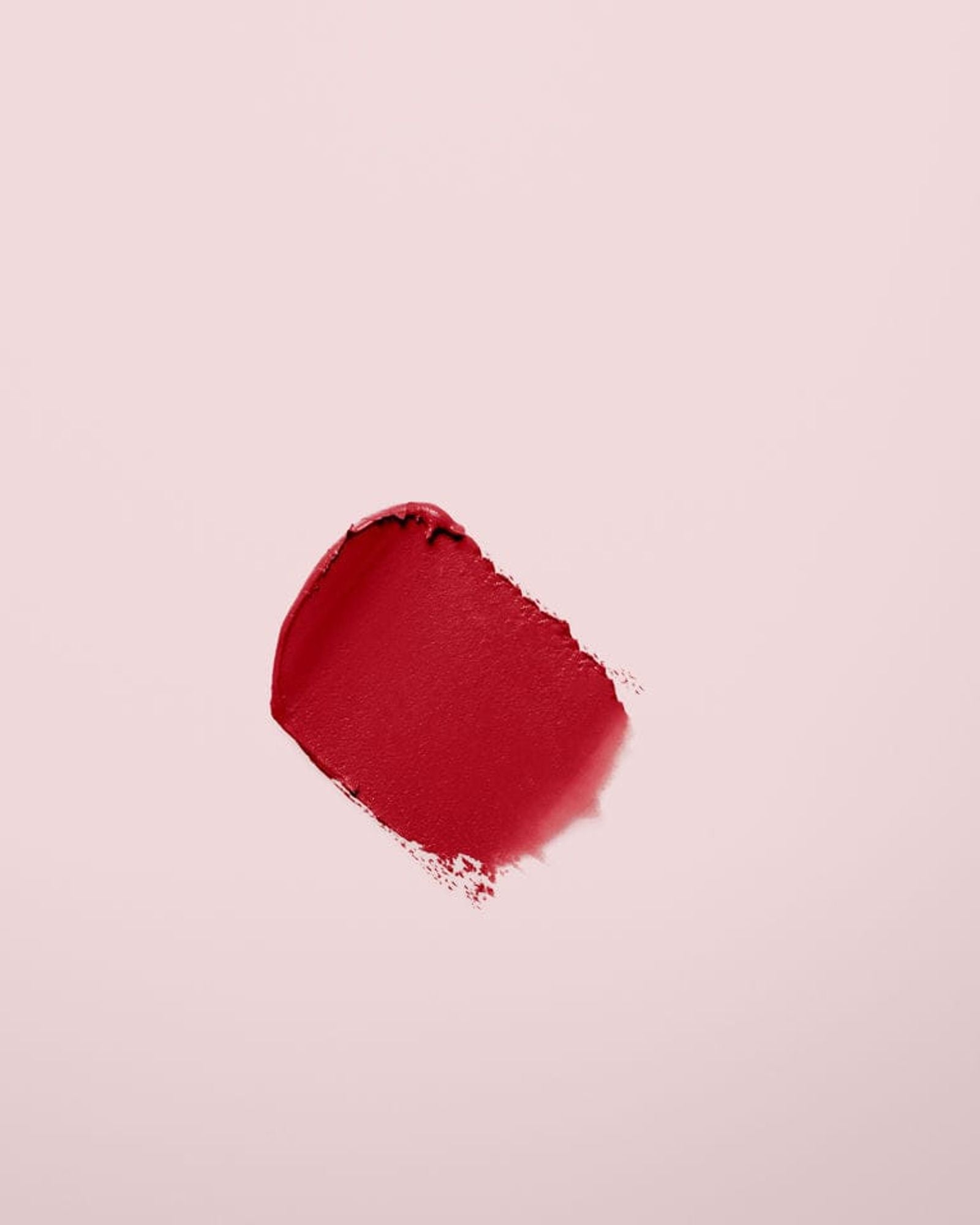 أحمر شفاه إليزابيث آردن ستيتمنت ريد