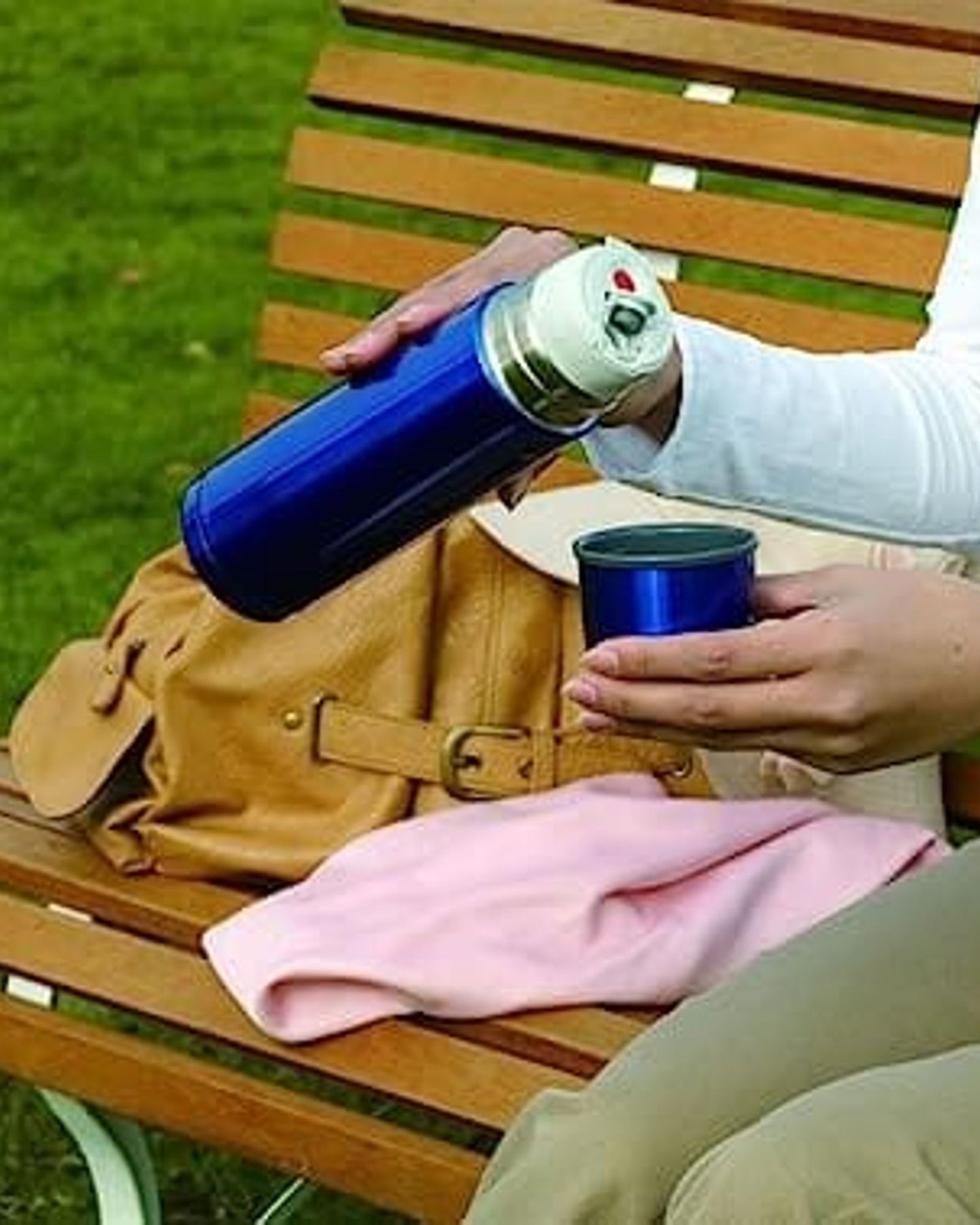 قارورة زوجيروشي زرقاء سعة 0.35 لتر مع كوب