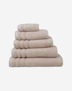 مجموعة مناشف الحمام "زيرو تويست" من لينين أوبسيشن بلون ساندستون