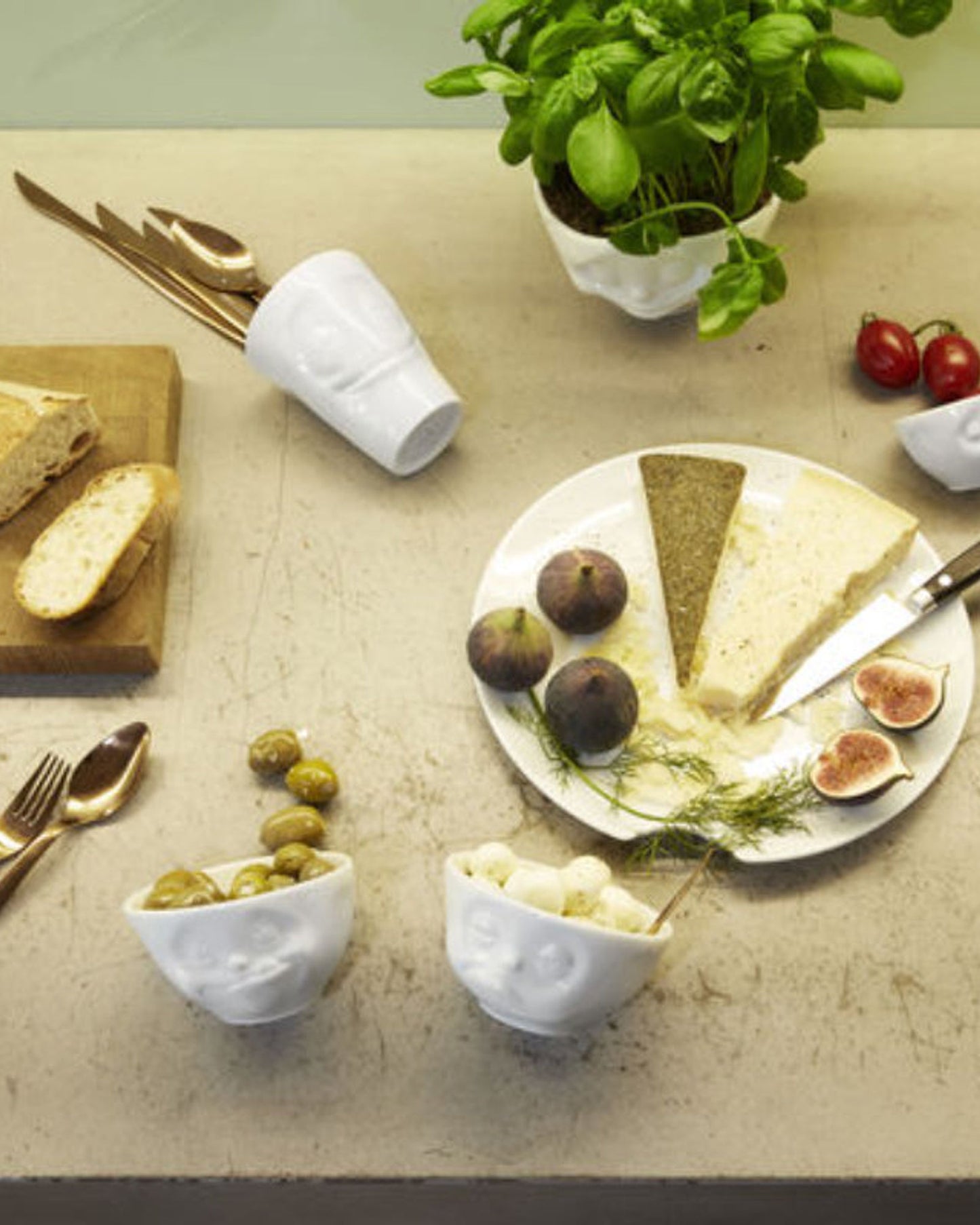 ٥٨ منتجًا المجموعة المتوسطة رقم ٣ ٢٠٠ مل - أبيض ناصع البياض ولذيذ