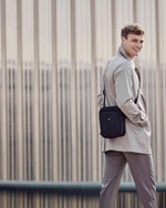 حقيبة كروس بودي فيكتورينوكس فيرتيكال ترافل كومبانيون