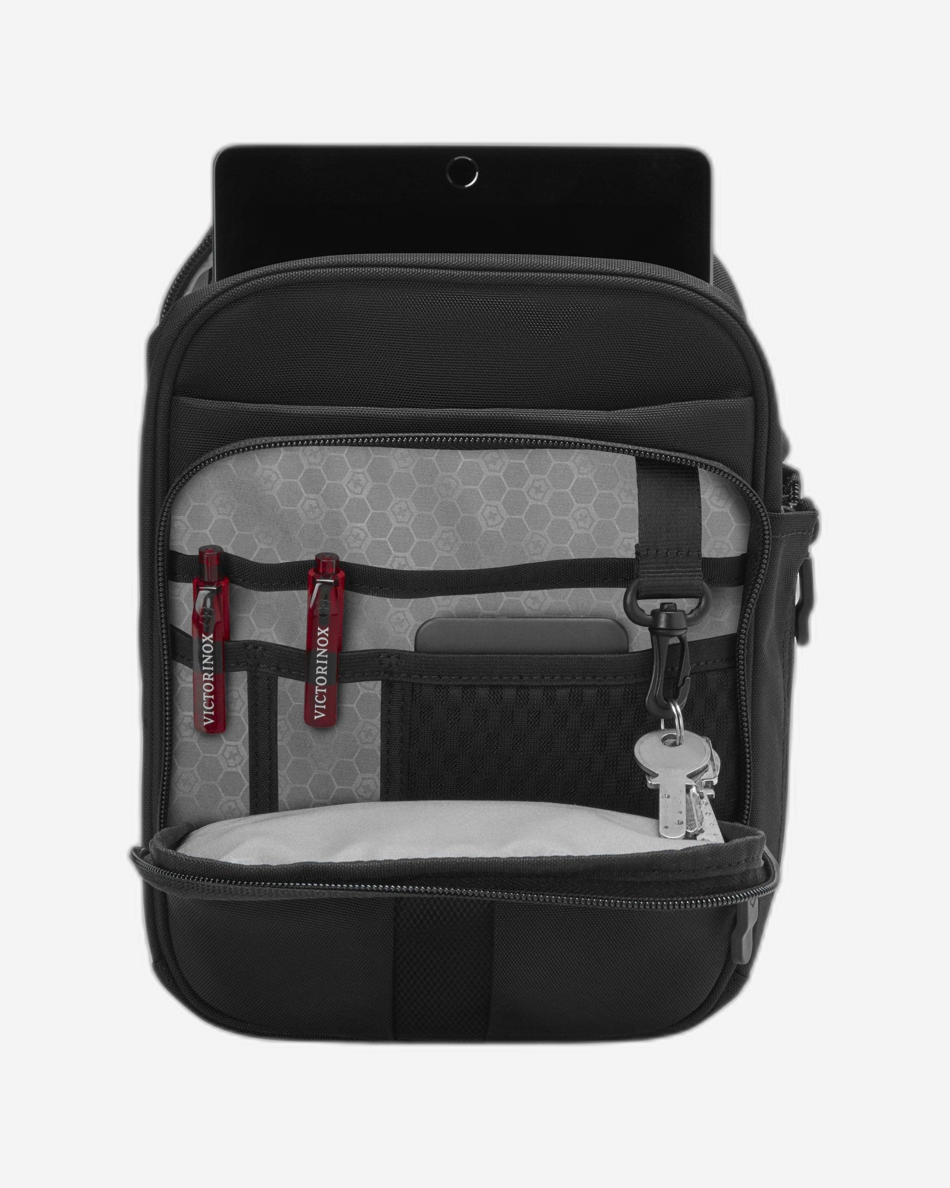 حقيبة كروس بودي فيكتورينوكس فيرتيكال ترافل كومبانيون