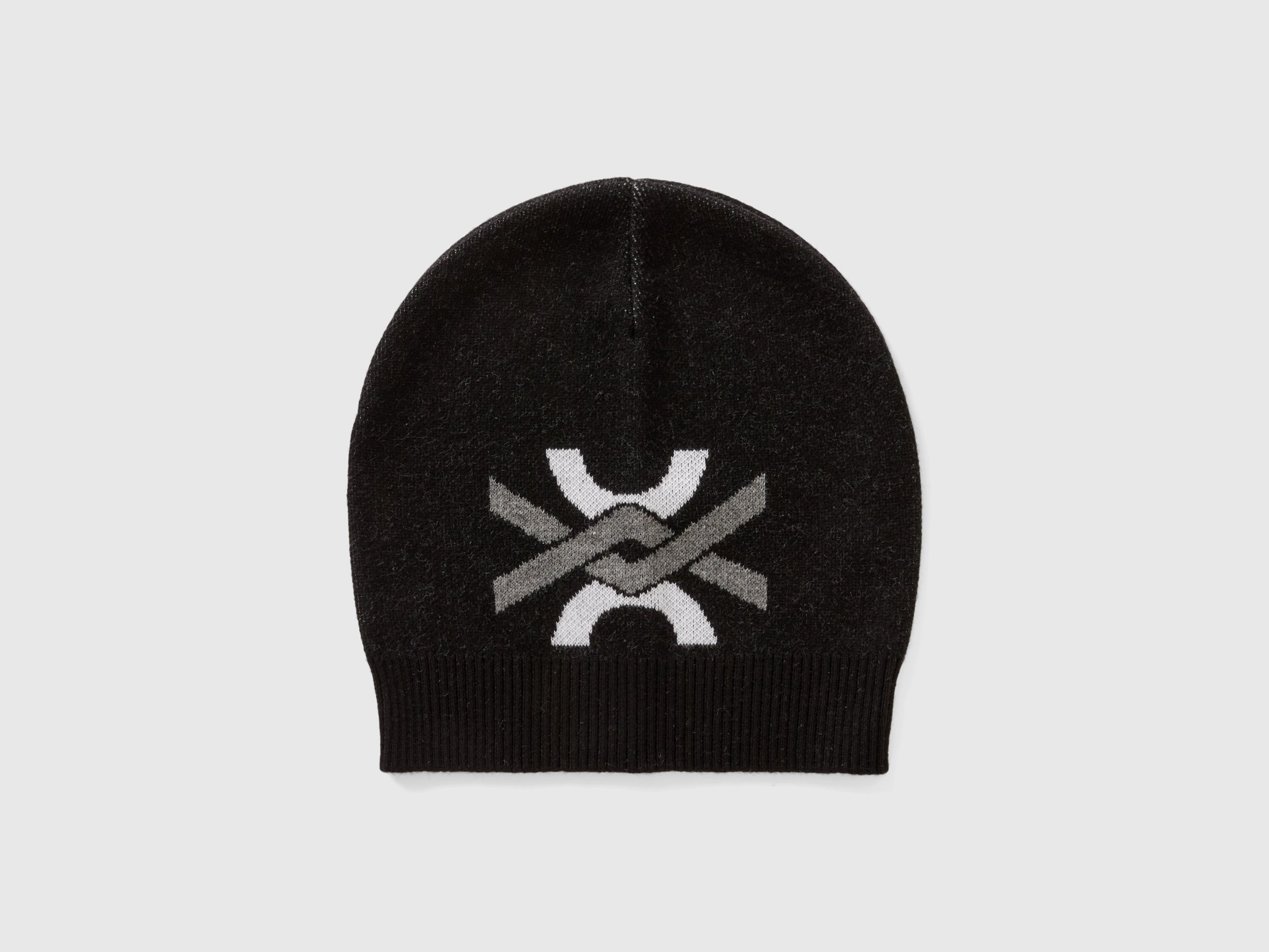 100% cotton cap with logo