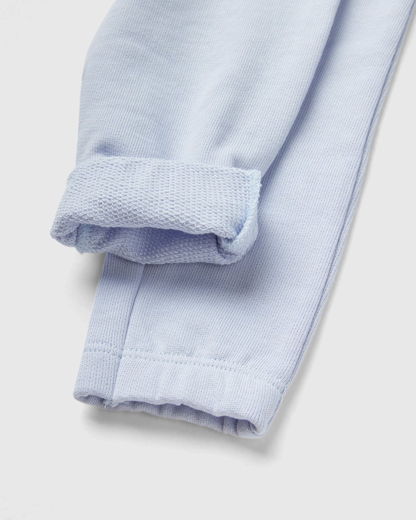 ملابس رياضية من القطن العضوي