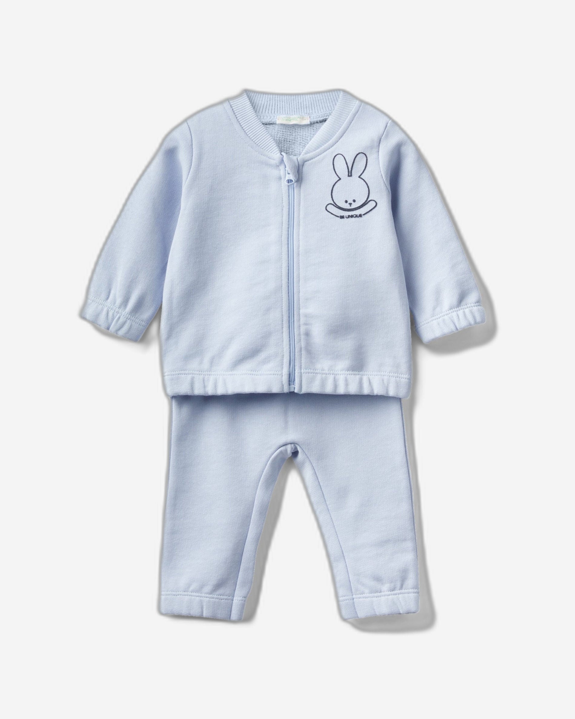 ملابس رياضية من القطن العضوي