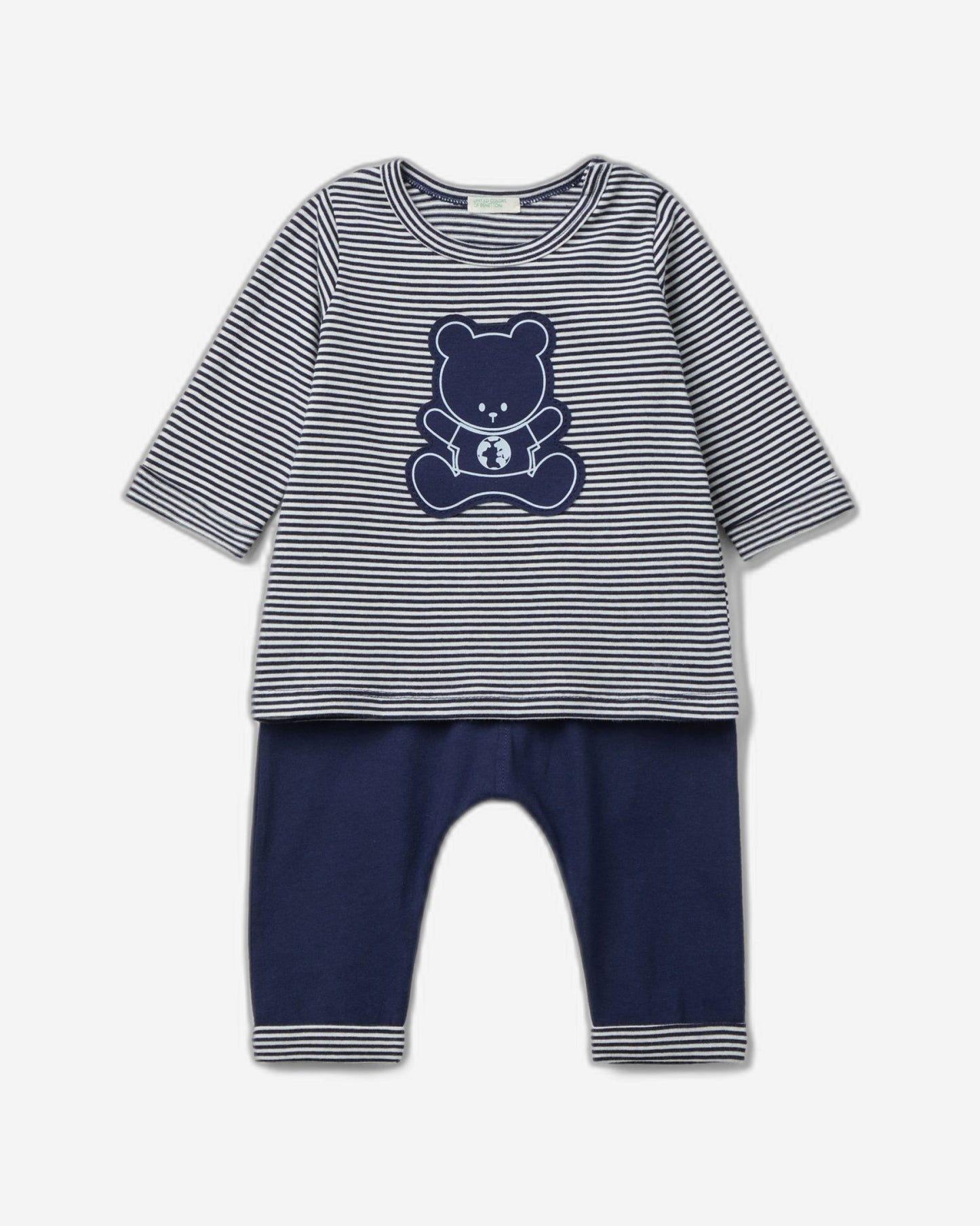 مجموعة من القطن العضوي بنسبة 100%