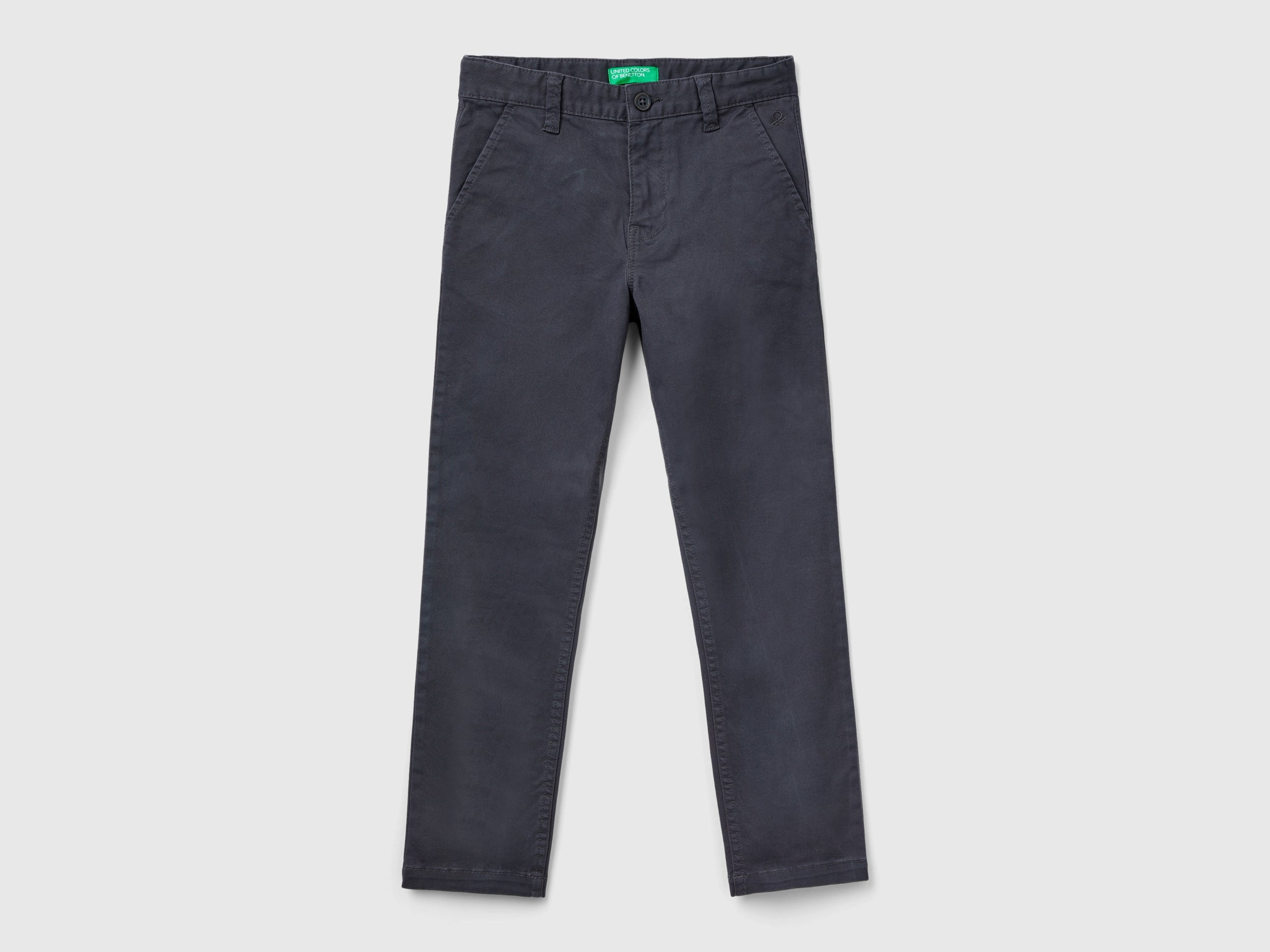 بنطال تشينو ضيق من القطن المرن