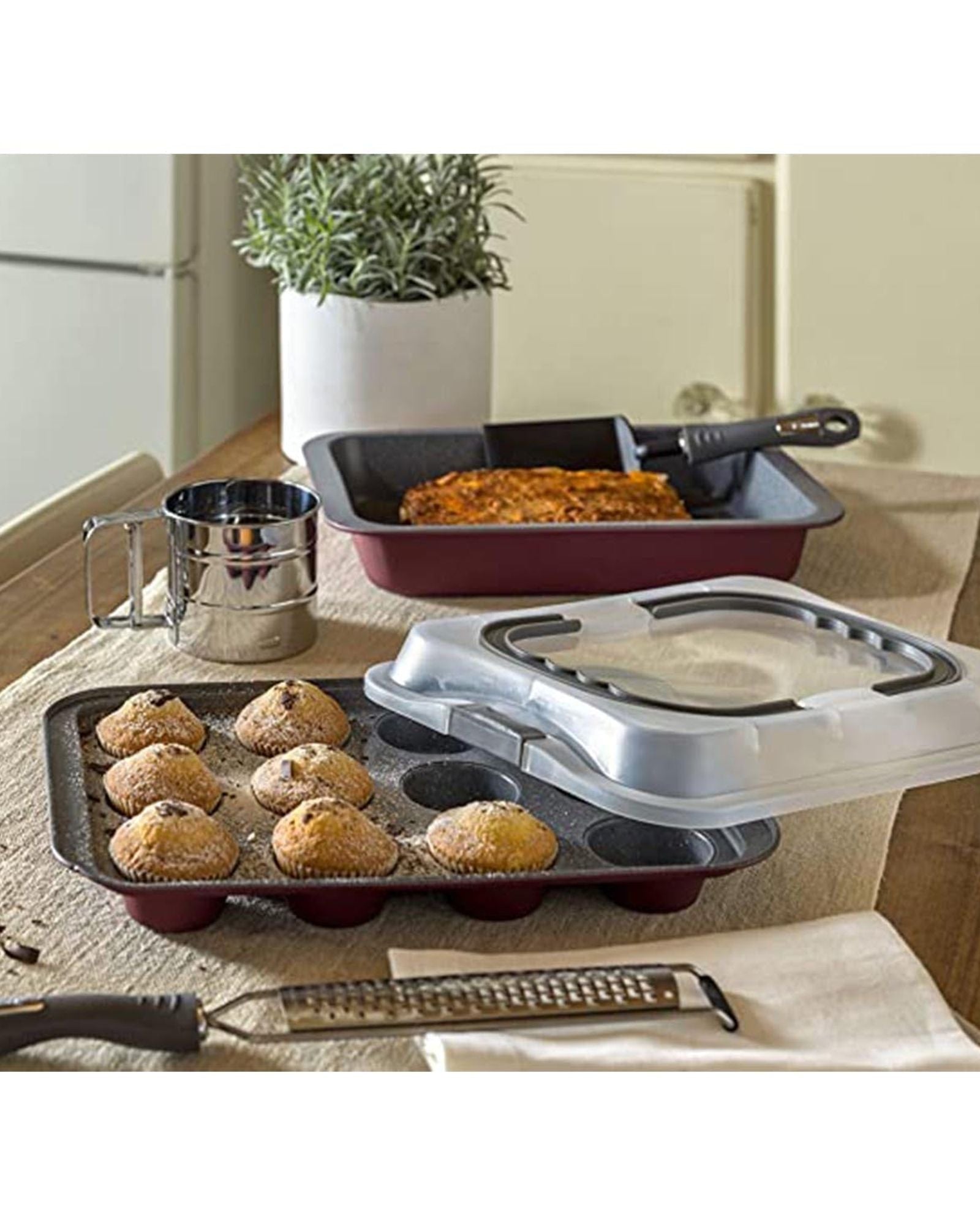 صينية لازانيا توغنانا بورسلين بالكرز الحلو، مصنوعة من الفولاذ الكربوني