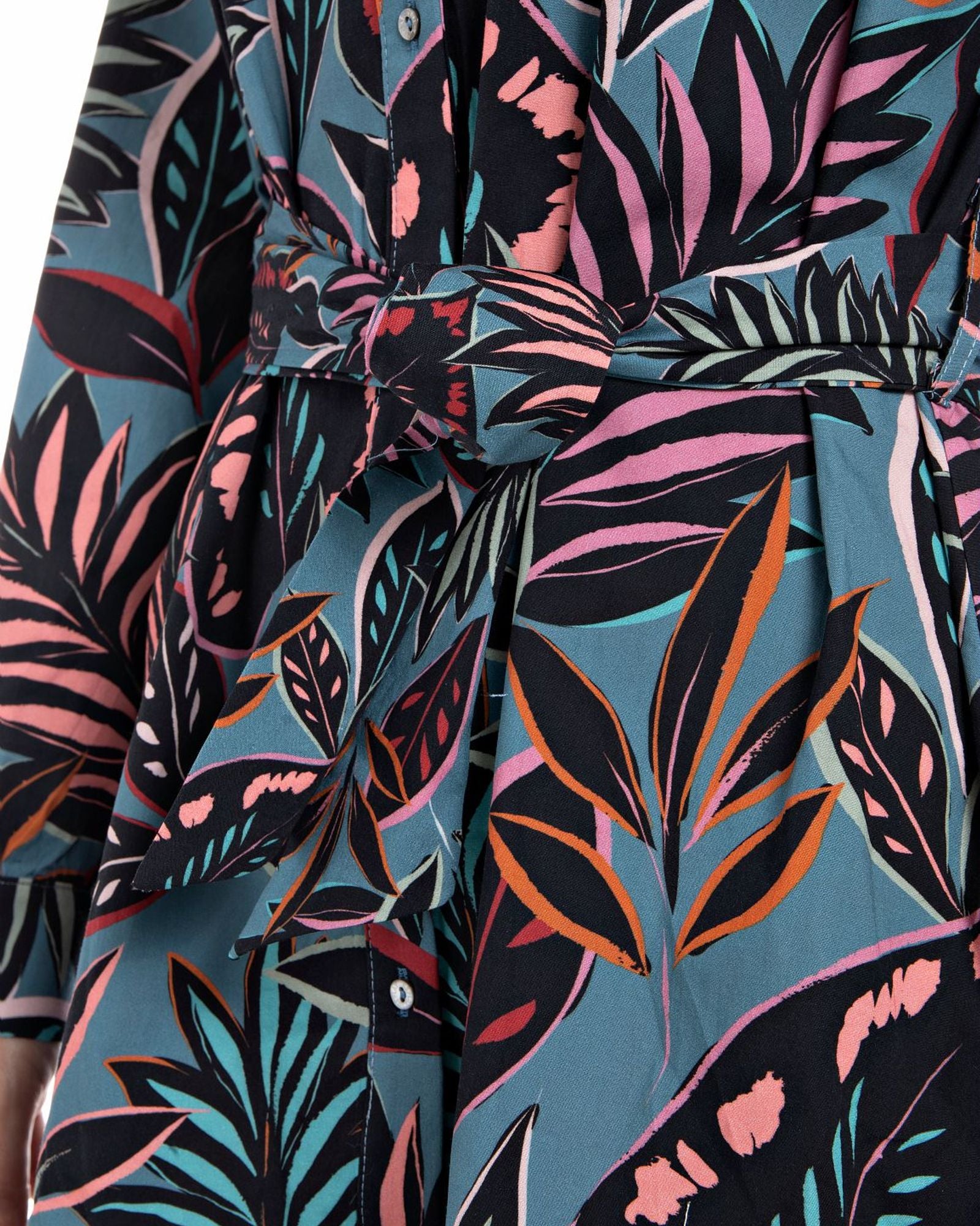 فستان قميص مطبوع مع كشكشة