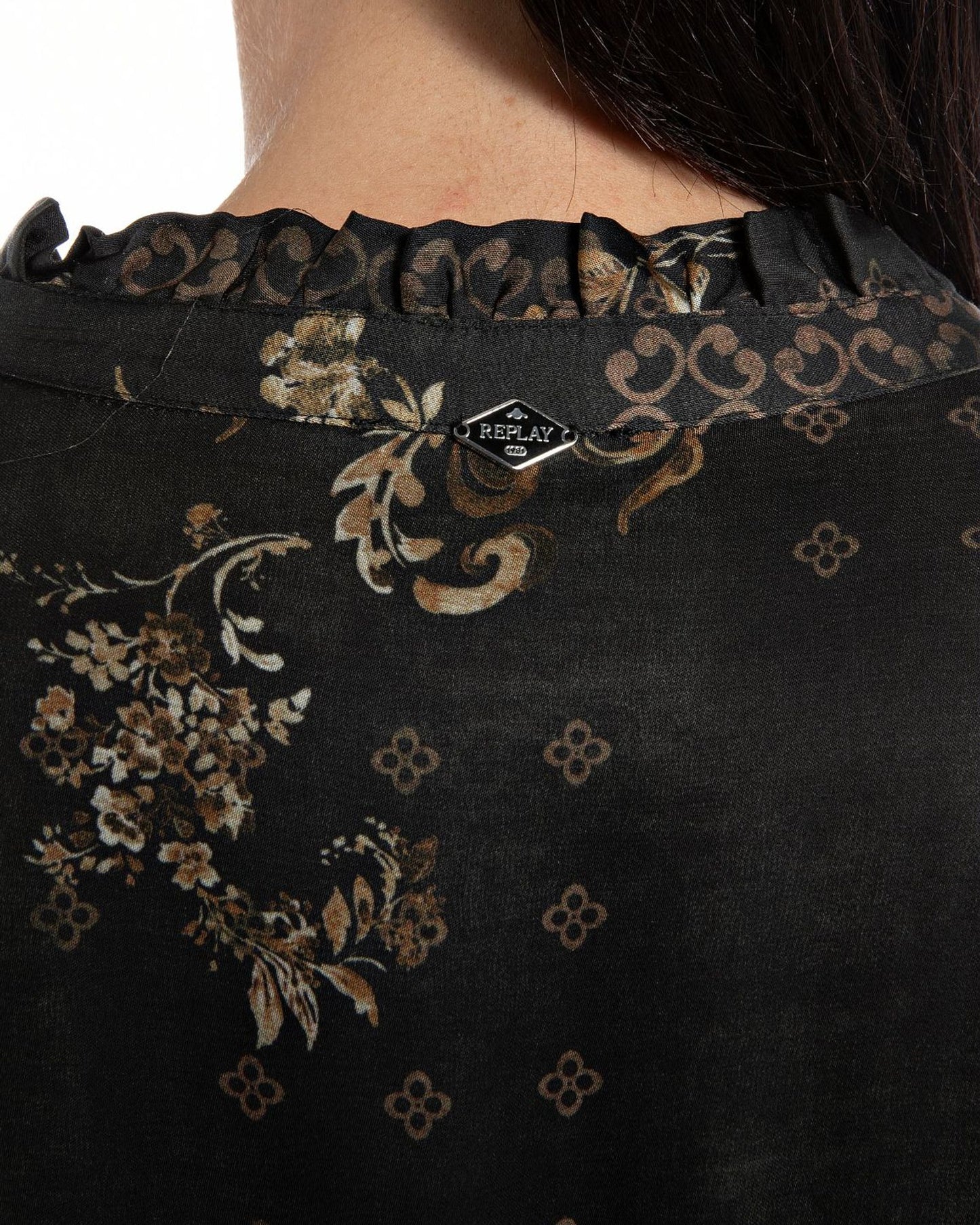 فيستيتو لونغو في فيسكوزا ستامبا في كل مكان