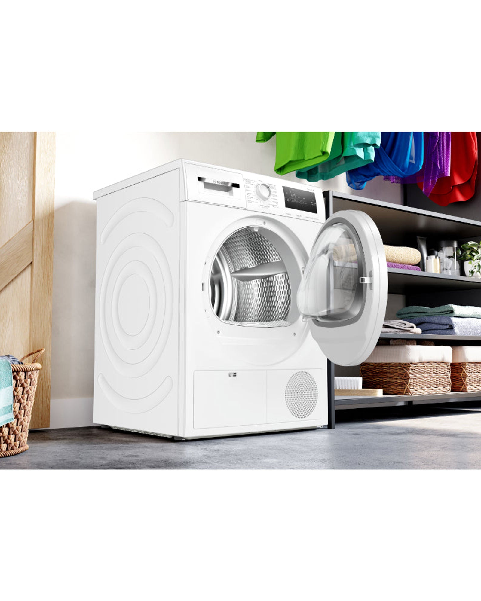 مجفف ملابس بوش سلسلة 4 قائم بذاته يعمل بمضخة حرارية سعة 8 كجم