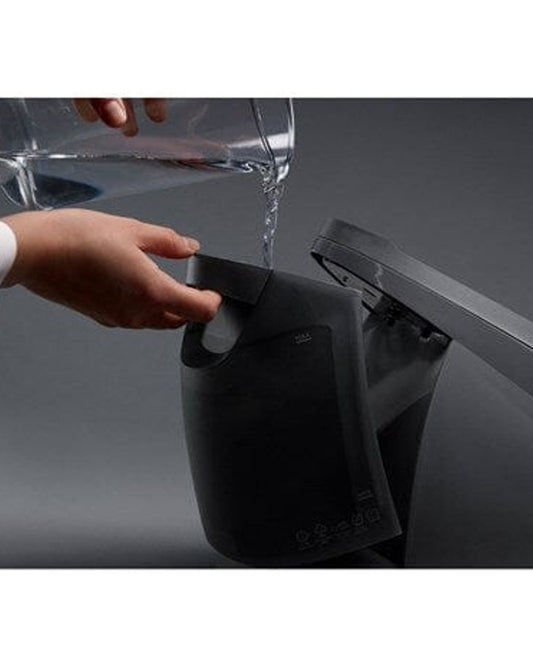 محطة مكواة البخار إلكترولوكس رينيو 800