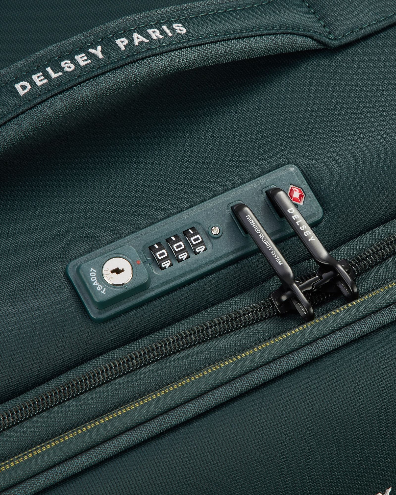 حقيبة ديلسي باريس بروشانت 3.0 سوفت كيس قابلة للتوسيع بأربع عجلات مزدوجة