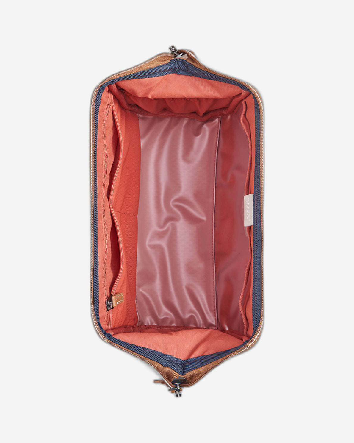 حقيبة أدوات الزينة ديلسي باريس شاتليه إير 2.0