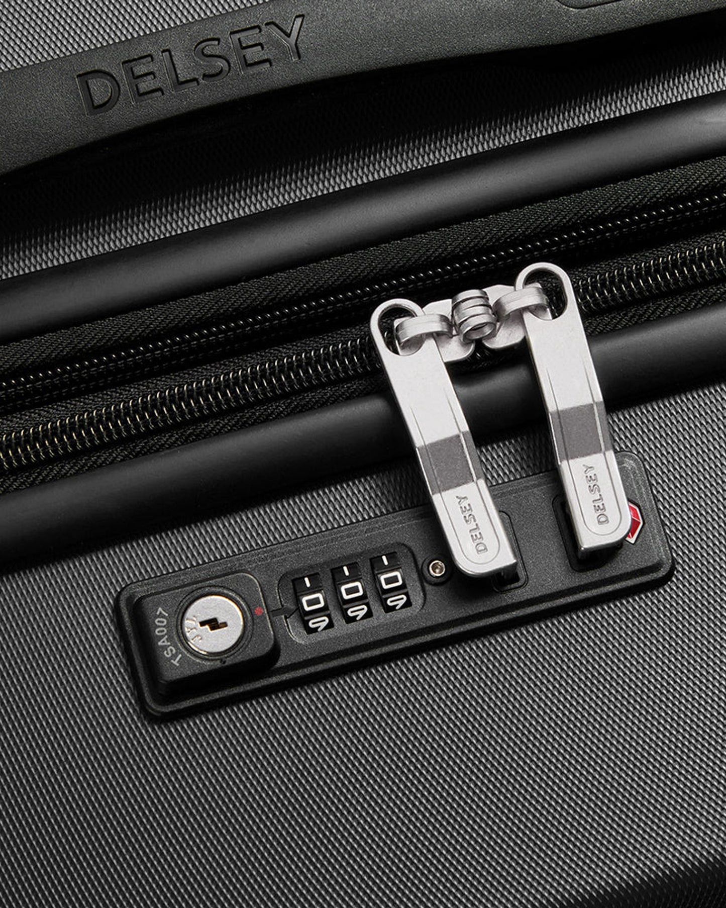 عربة أمتعة قابلة للتوسيع بأربع عجلات مزدوجة من ديلسي باريس كريستين هاردكيس