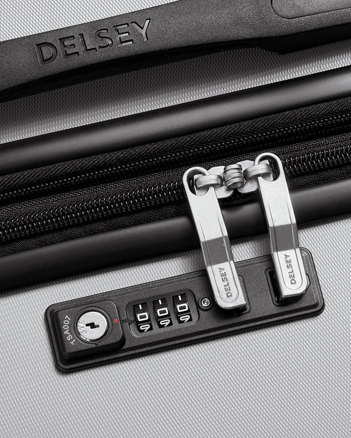 عربة أمتعة قابلة للتوسيع بأربع عجلات مزدوجة من ديلسي باريس كريستين هاردكيس