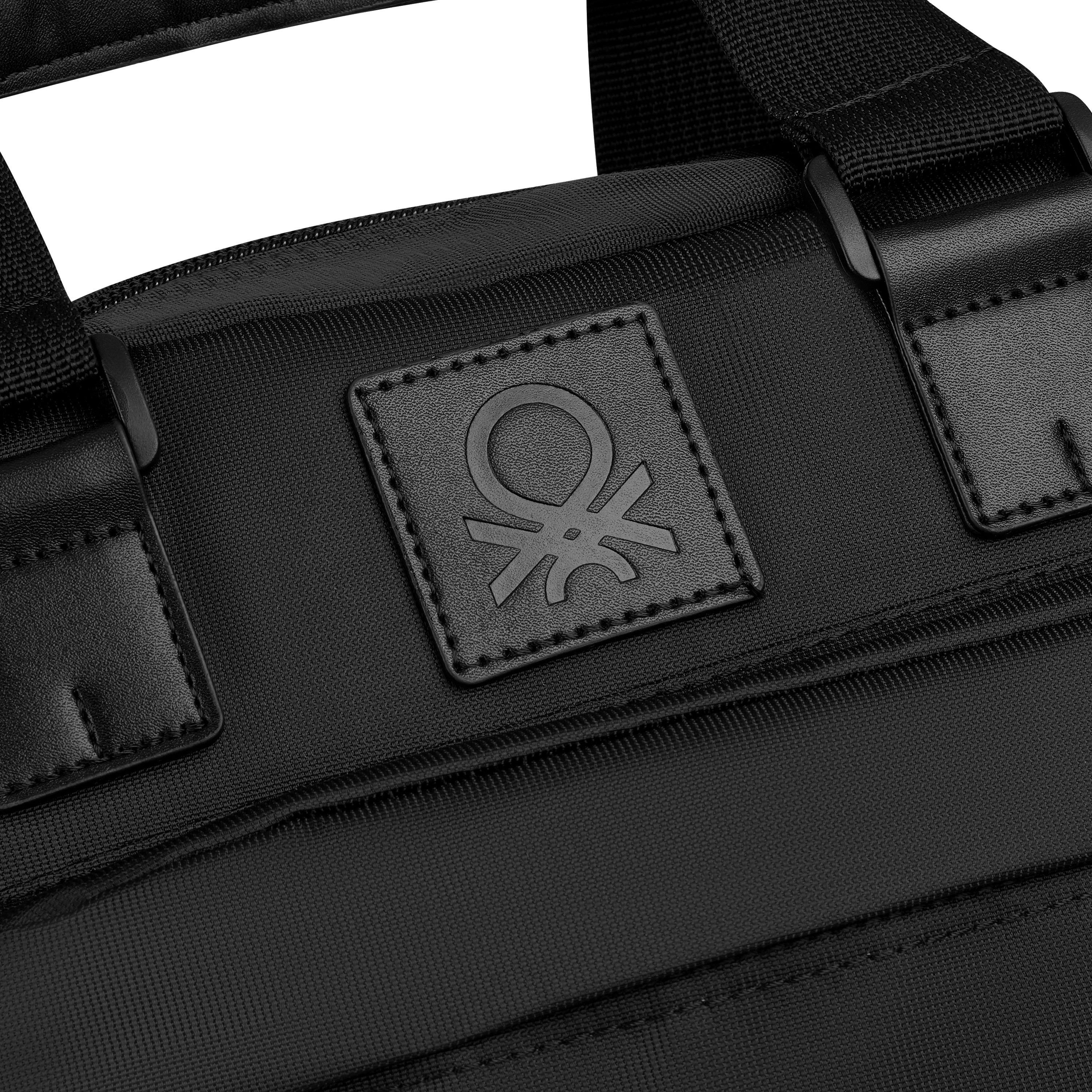 حقيبة ظهر يو سي بي كولور بلوك للكمبيوتر المحمول مقاس 15.6 بوصة