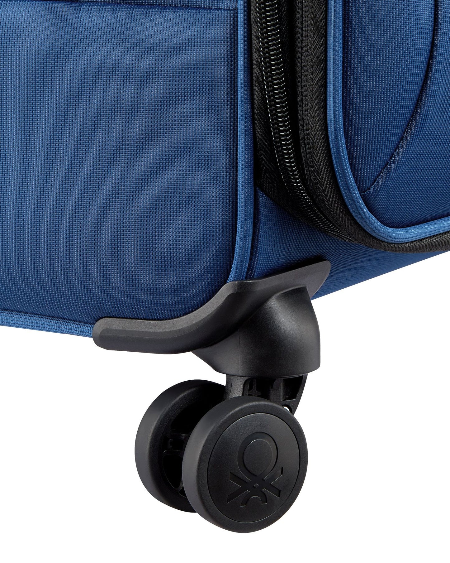 حقيبة سفر ناعمة قابلة للتمدد بعجلتين من UCB Color Block 4