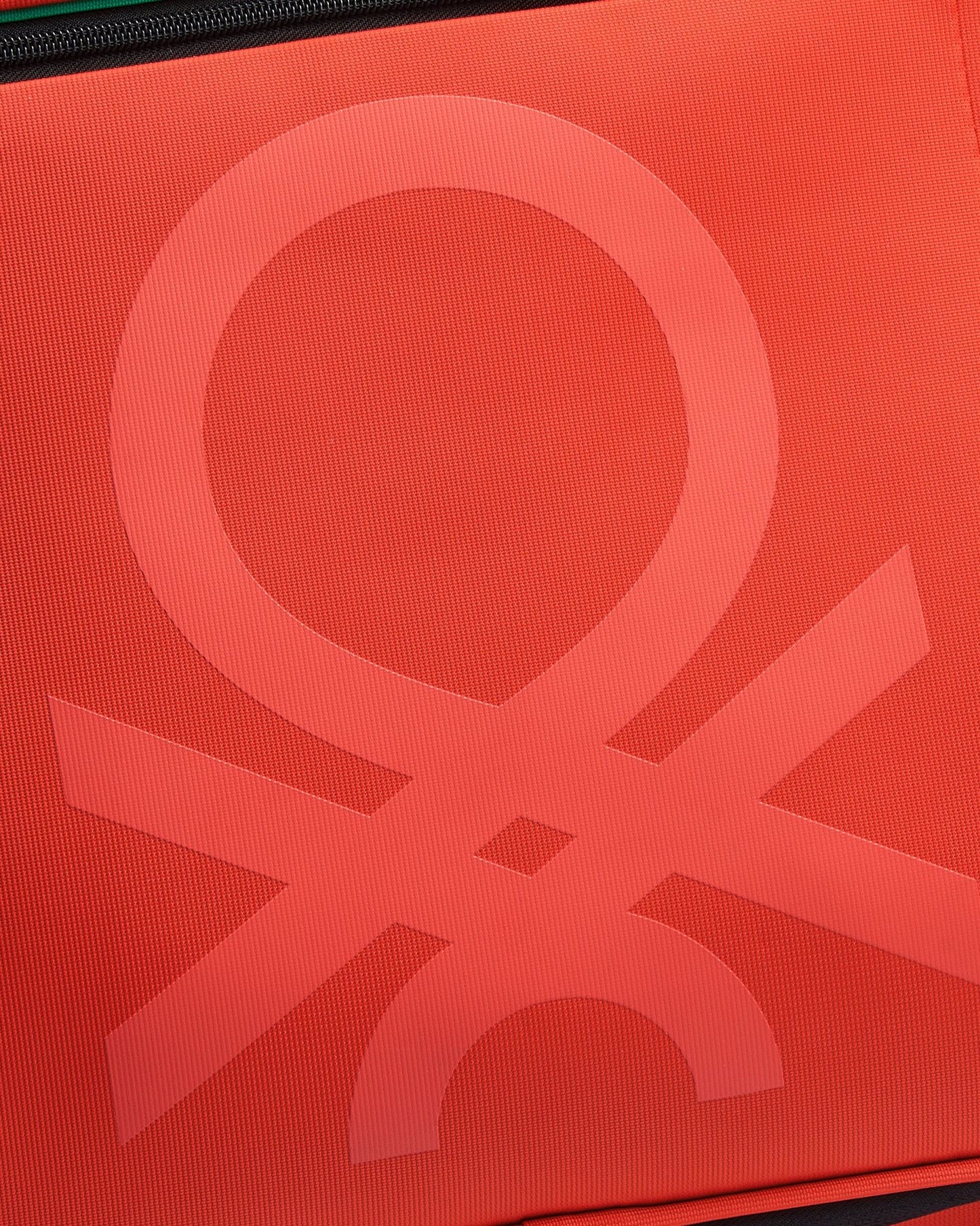 حقيبة سفر ناعمة قابلة للتمدد بعجلتين من UCB Color Block 4