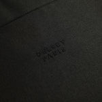 حقيبة ظهر ديلسي باريس إسبلانيد لحماية الكمبيوتر المحمول مقاس 17.3 بوصة، مكونة من حجرتين، لون أسود داكن