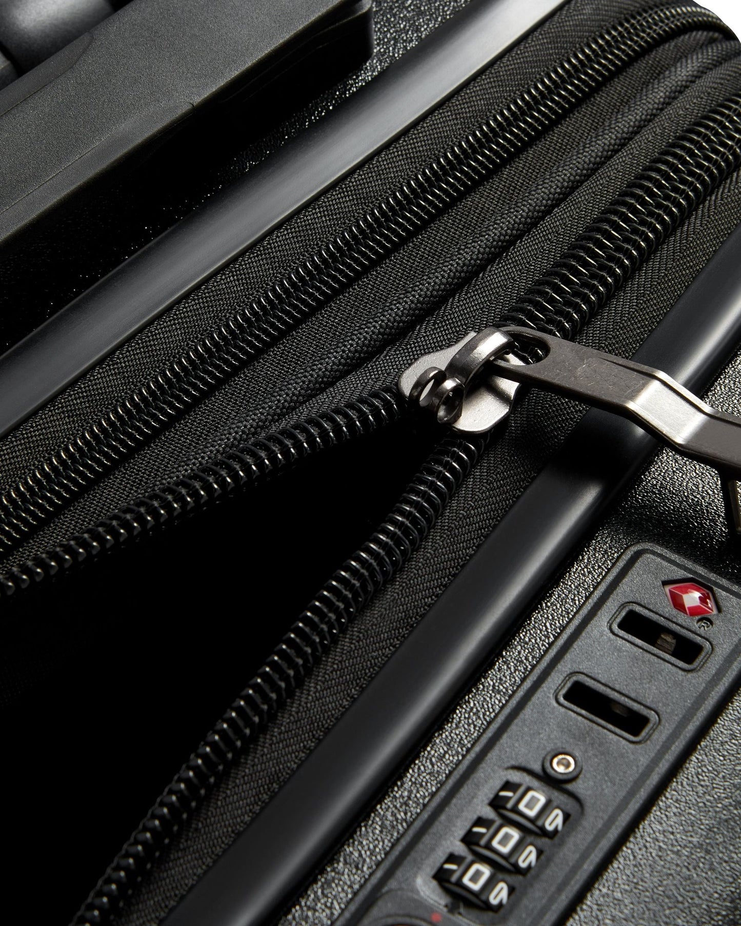 عربة جيب JH002B صلبة قابلة للتوسيع بأربع عجلات مزدوجة