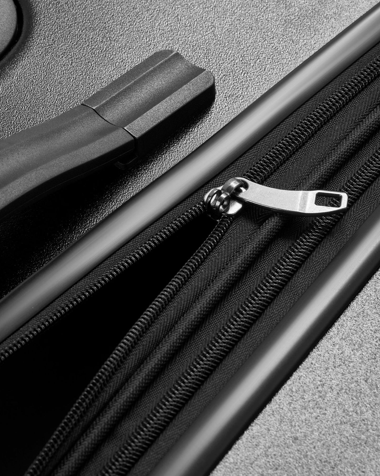 عربة جيب JH004C صلبة قابلة للتوسيع بأربع عجلات مزدوجة