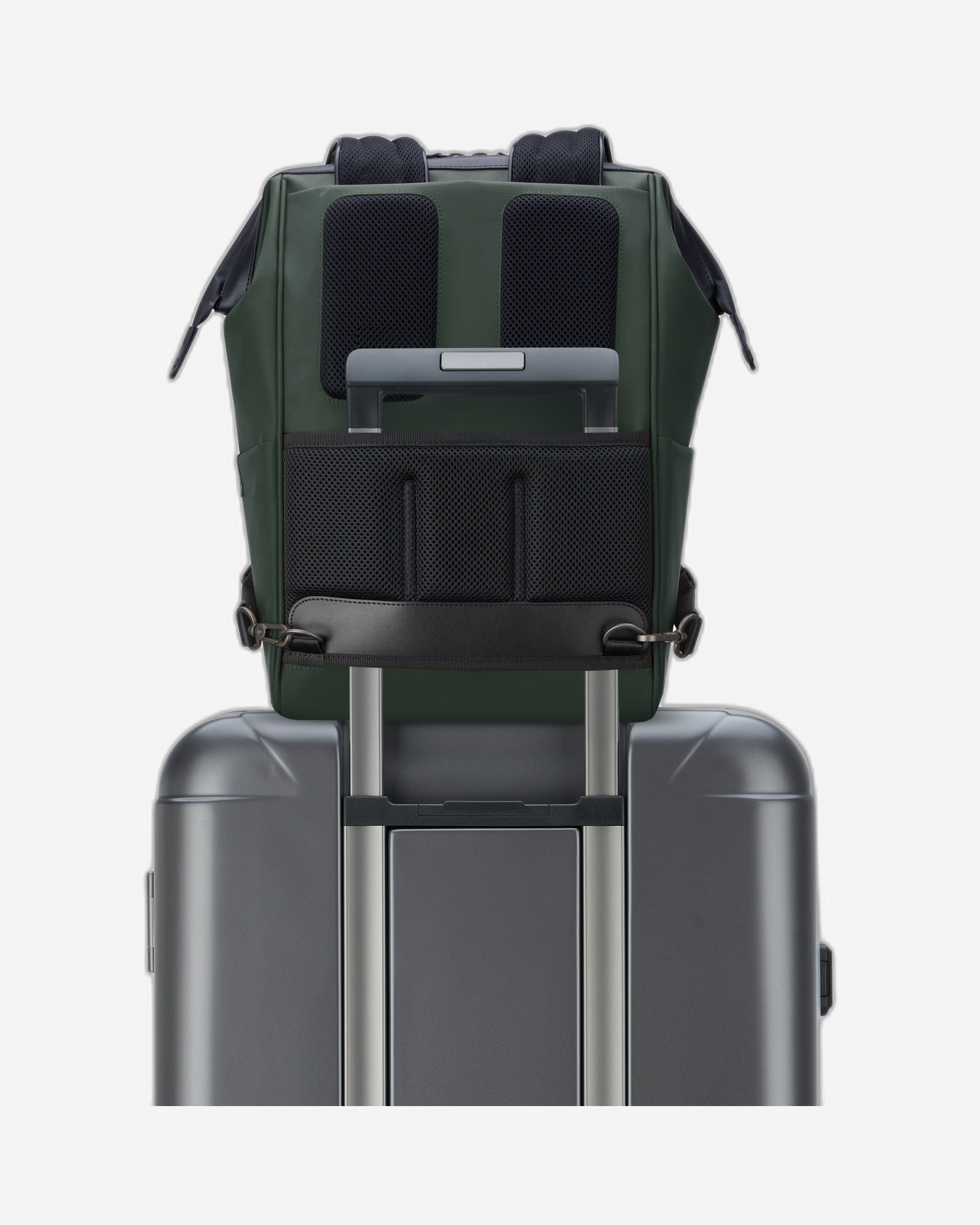 حقيبة ظهر بيجو فوياجيز ترافل، حجرة واحدة، مقاس 16 بوصة 