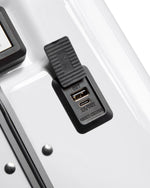 عربة أمتعة بيجو فوياجيز ترافل، مقاس 55 سم، بأربع عجلات مزدوجة، وحقيبة صلبة 