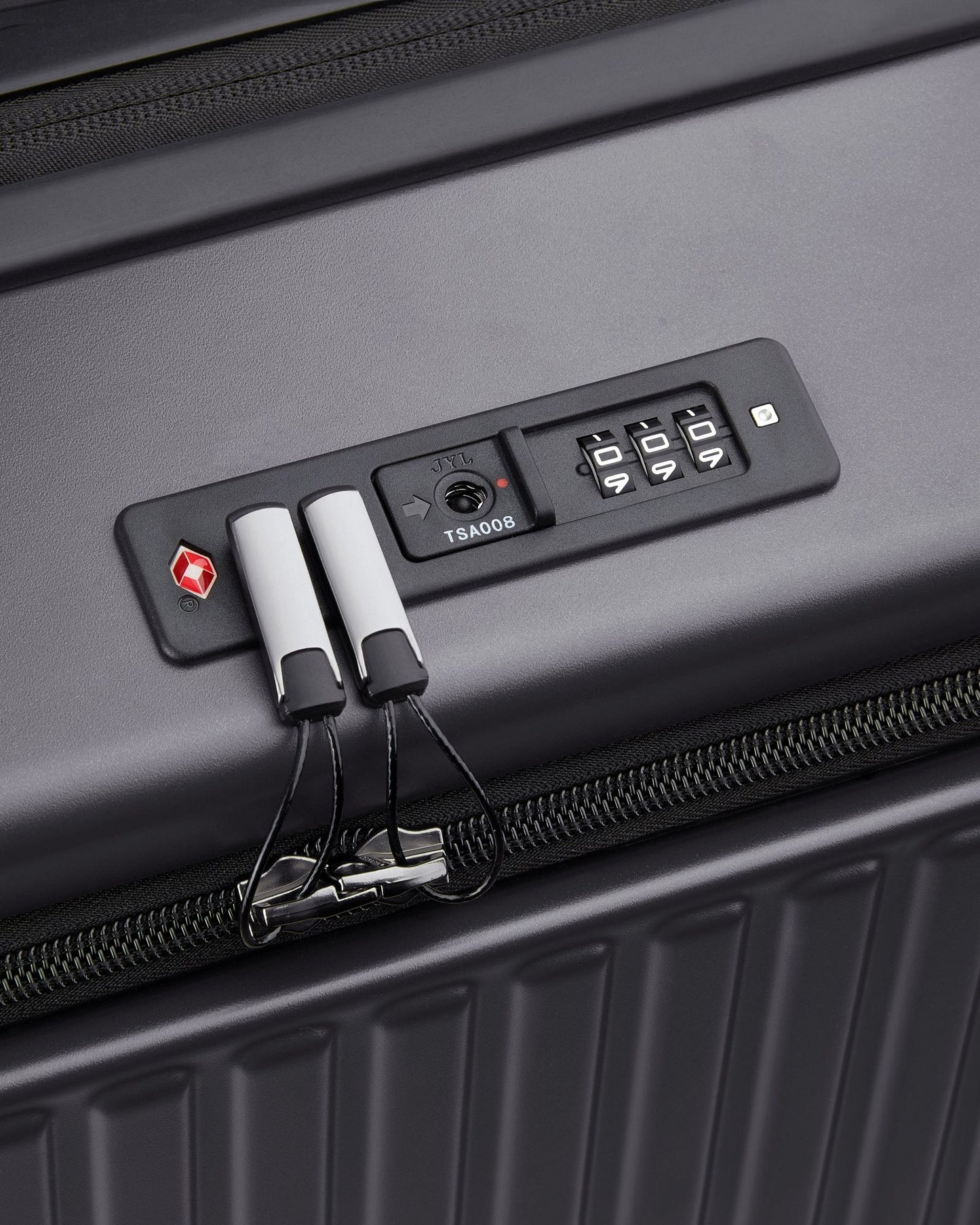 حقائب سفر ديلسي باريس سيكيورتايم ذات الفتحة الأمامية