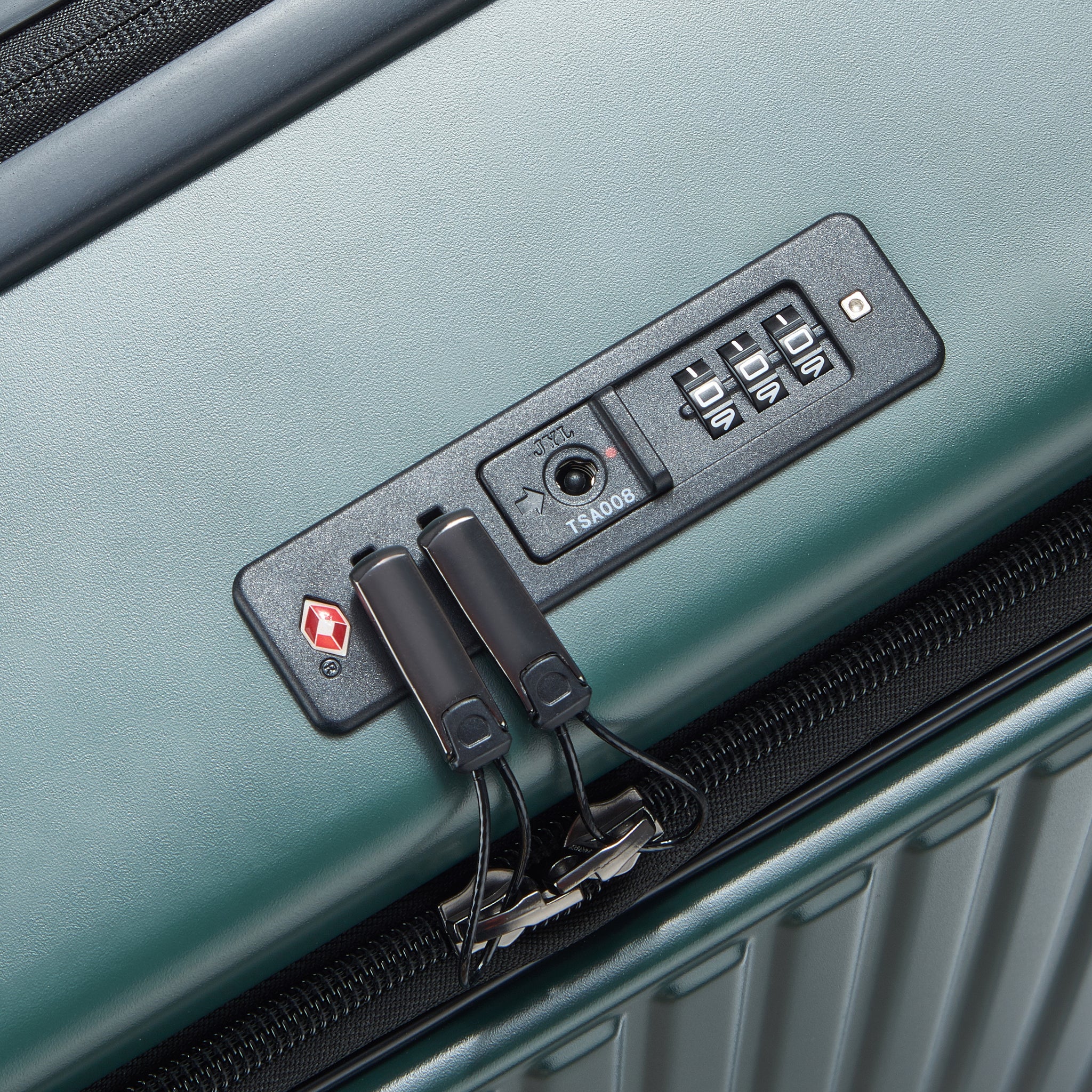 افتتاح ديلسي باريس سيكيورتايم