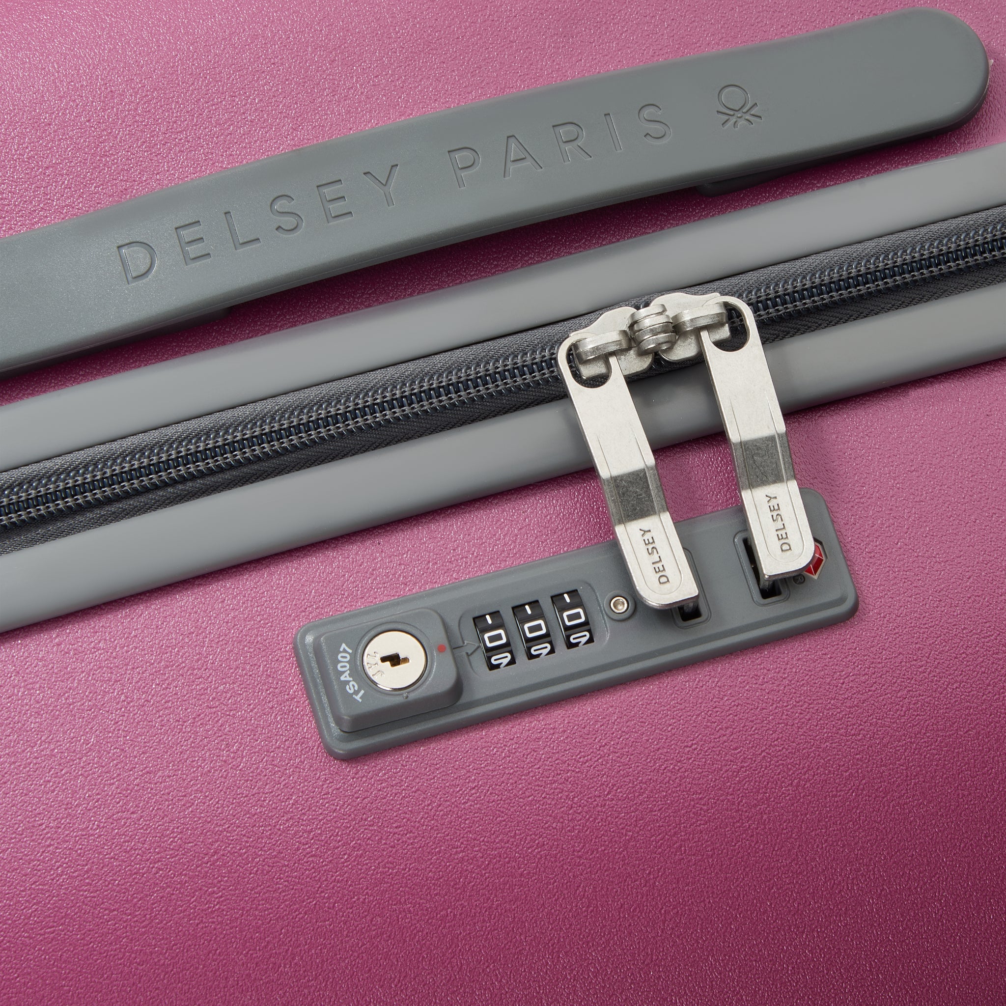 عربة أمتعة UCB Hardside 4 ذات العجلات المزدوجة غير القابلة للتمدد