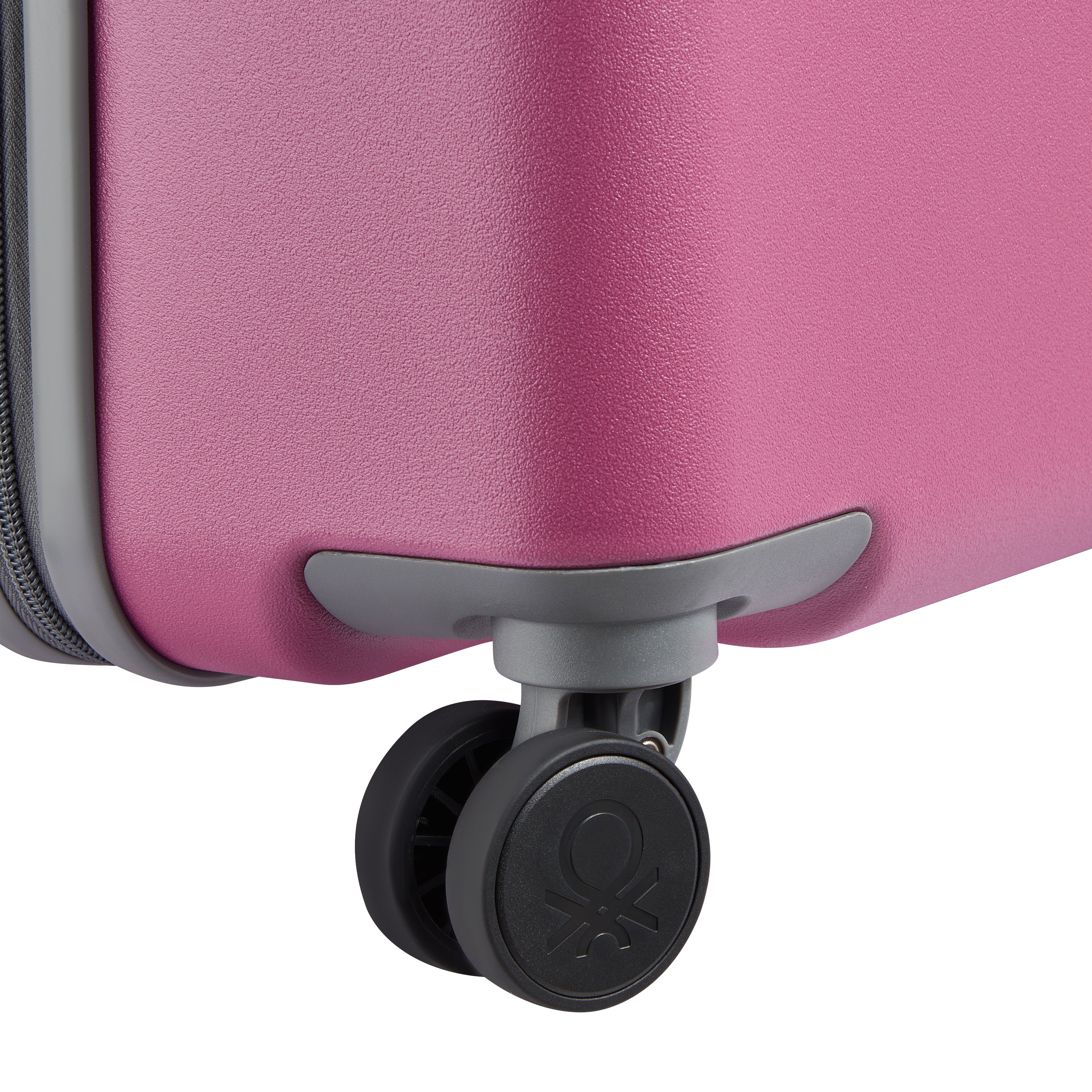 عربة أمتعة UCB Hardside 4 ذات العجلات المزدوجة غير القابلة للتمدد