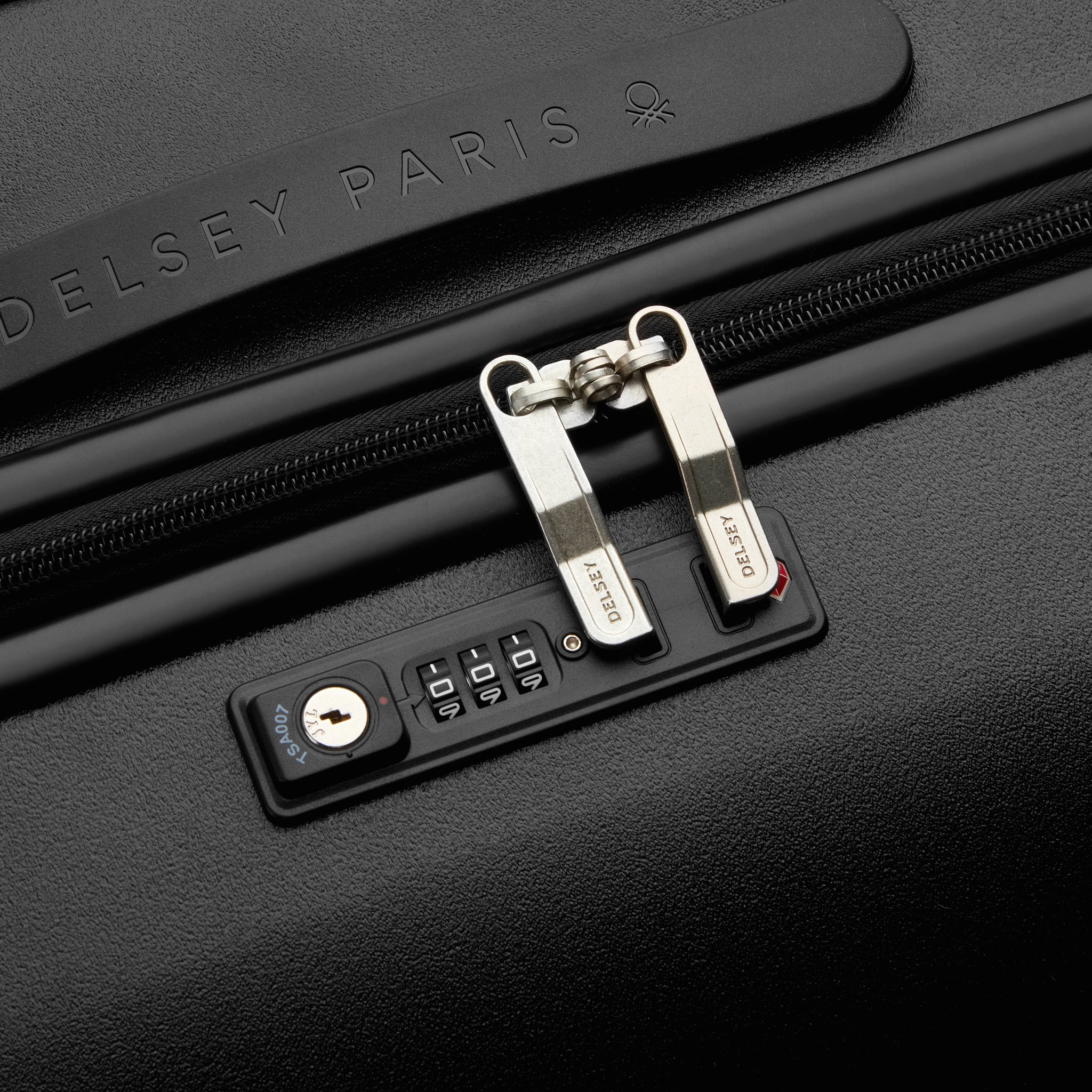 عربة أمتعة UCB Hardside 4 ذات العجلات المزدوجة غير القابلة للتمدد