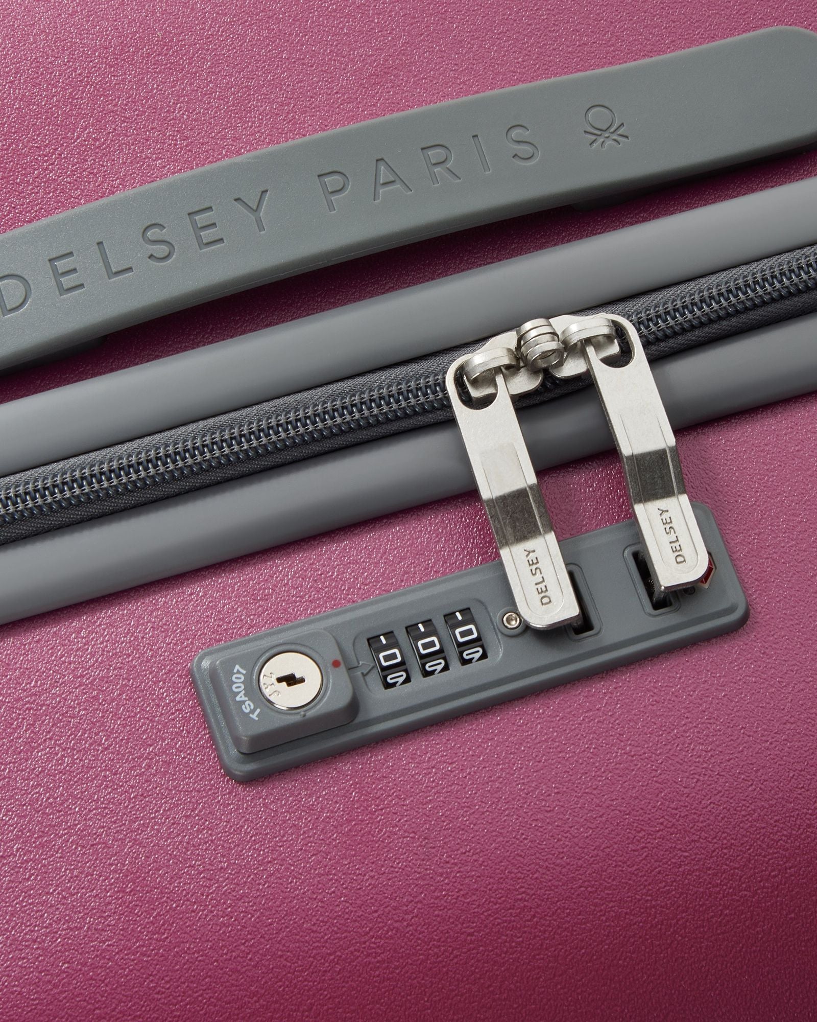 عربة أمتعة UCB Hardside 4 ذات العجلات المزدوجة غير القابلة للتمدد