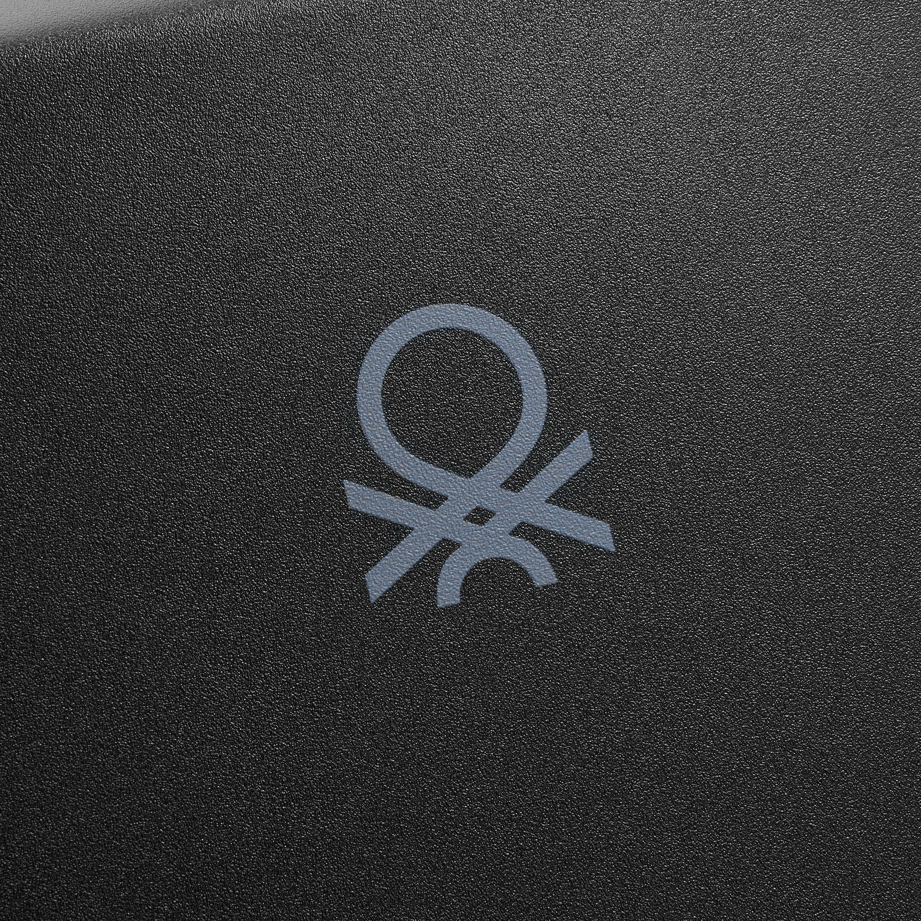 عربة أمتعة UCB Hardside 4 ذات العجلات المزدوجة غير القابلة للتمدد