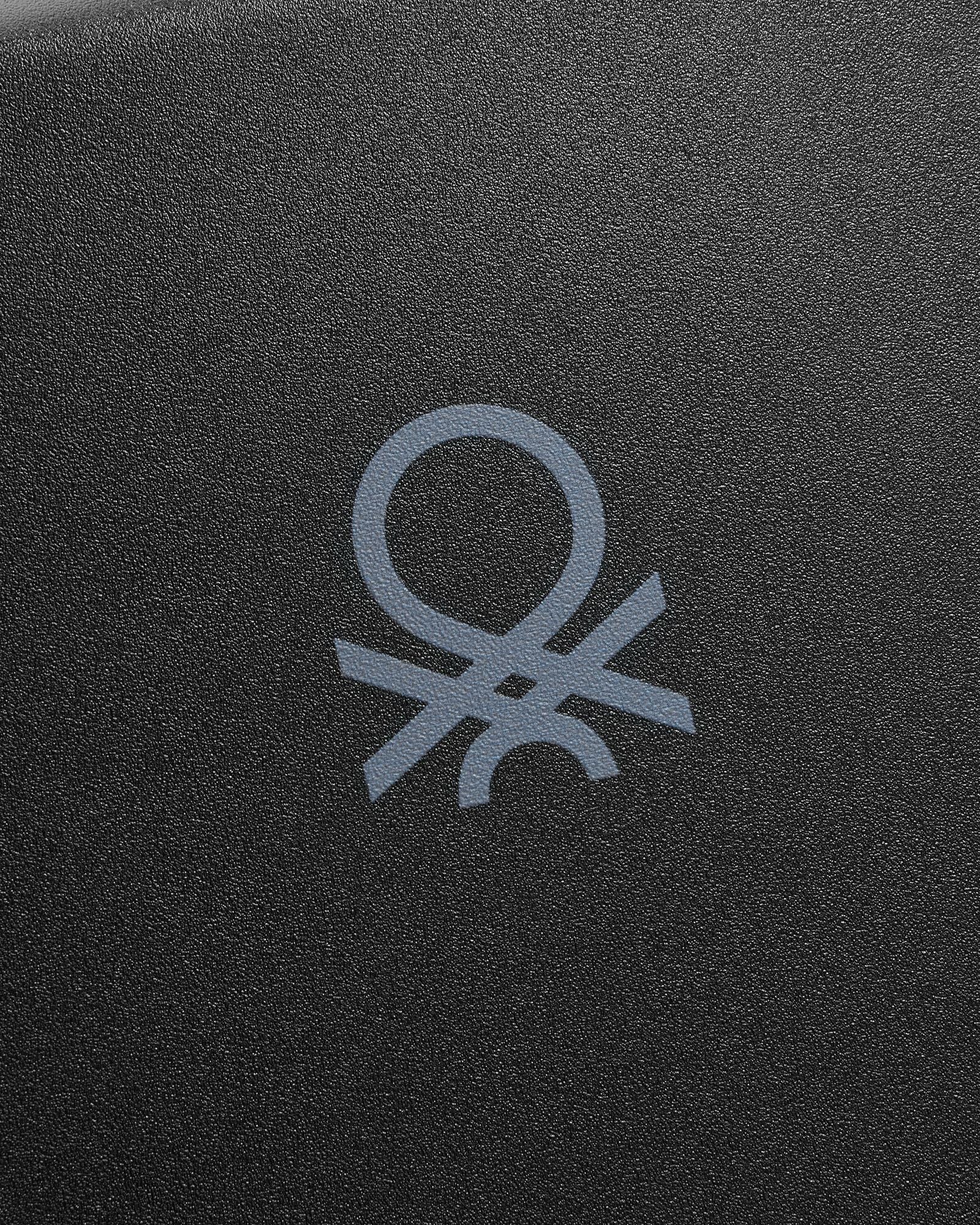 عربة أمتعة UCB Hardside 4 ذات العجلات المزدوجة غير القابلة للتمدد