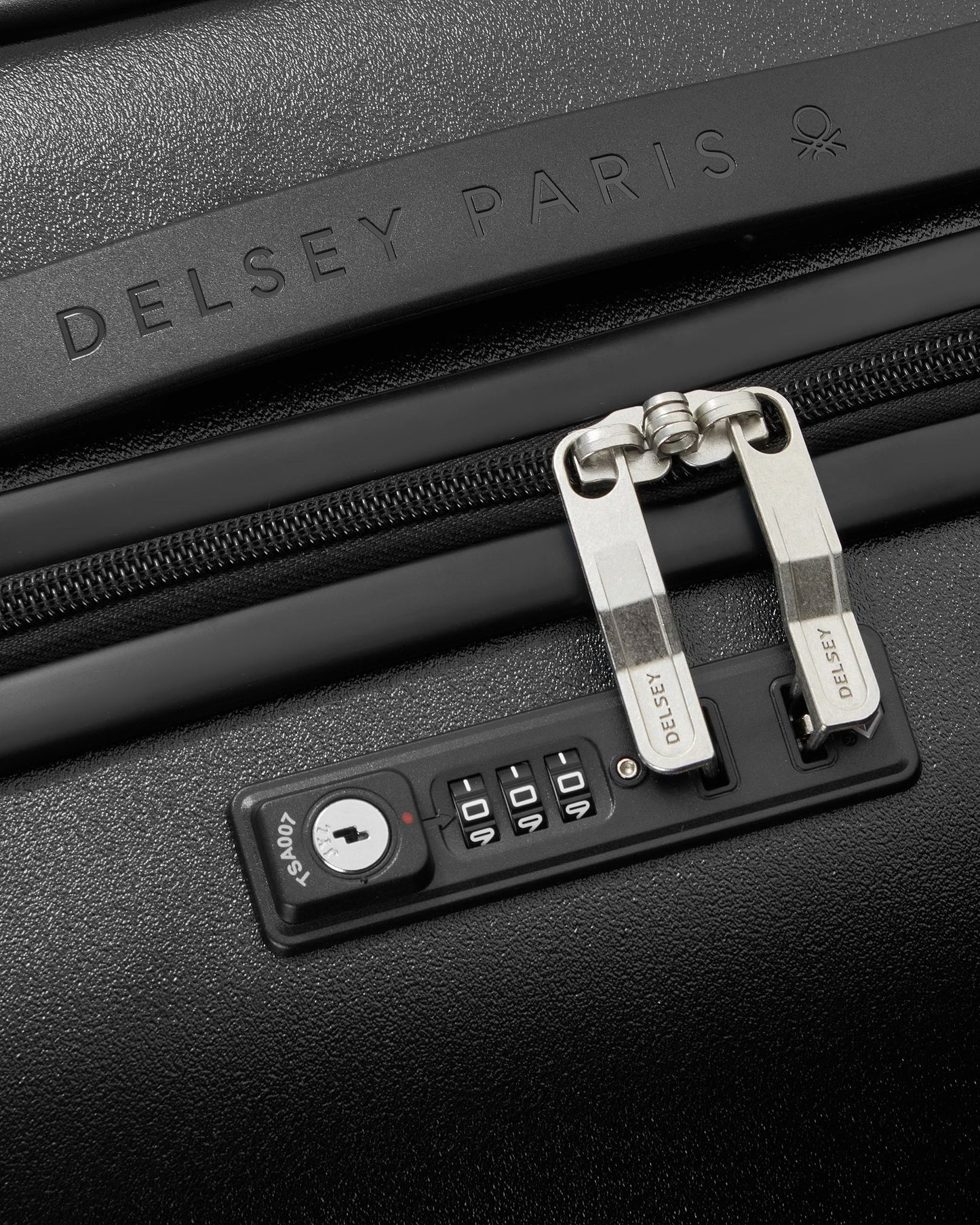 عربة أمتعة UCB Hardside 4 ذات العجلات المزدوجة غير القابلة للتمدد