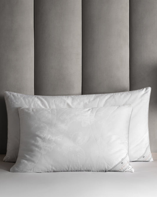Togas Harmonia plant fiber pillow
