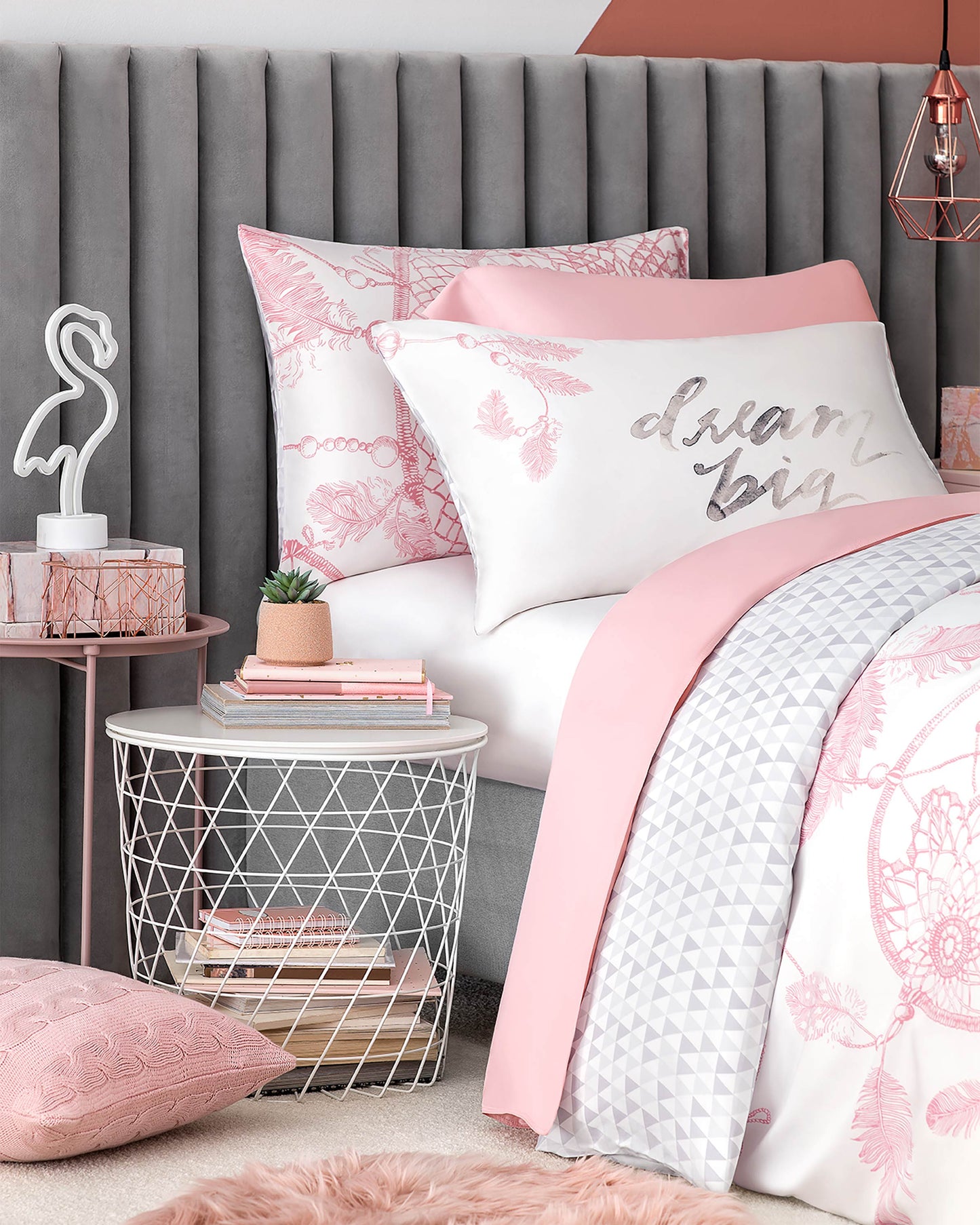 Togas Kids Rene Bedding Set in Pink
