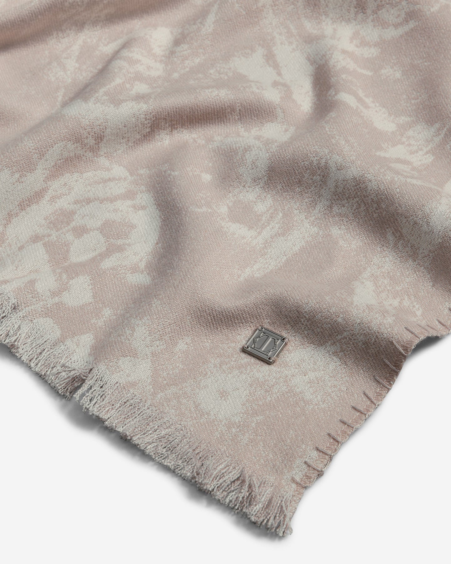 Togas Neira throw in Pink