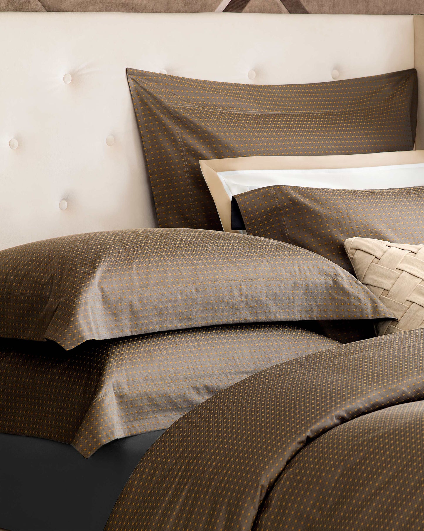 Togas Dixon Pillow case in Grey