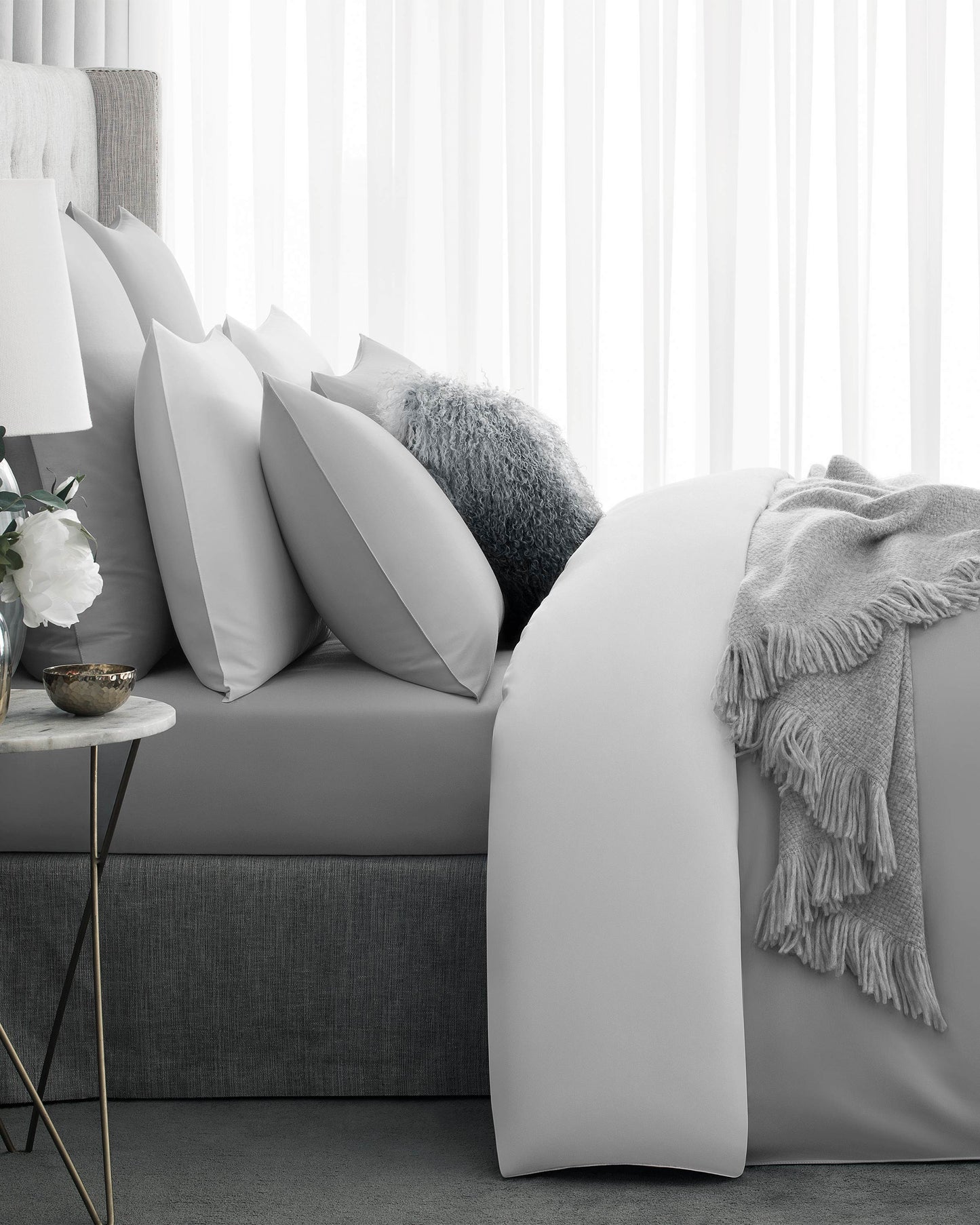 Togas Avari Bedding Set in Grey