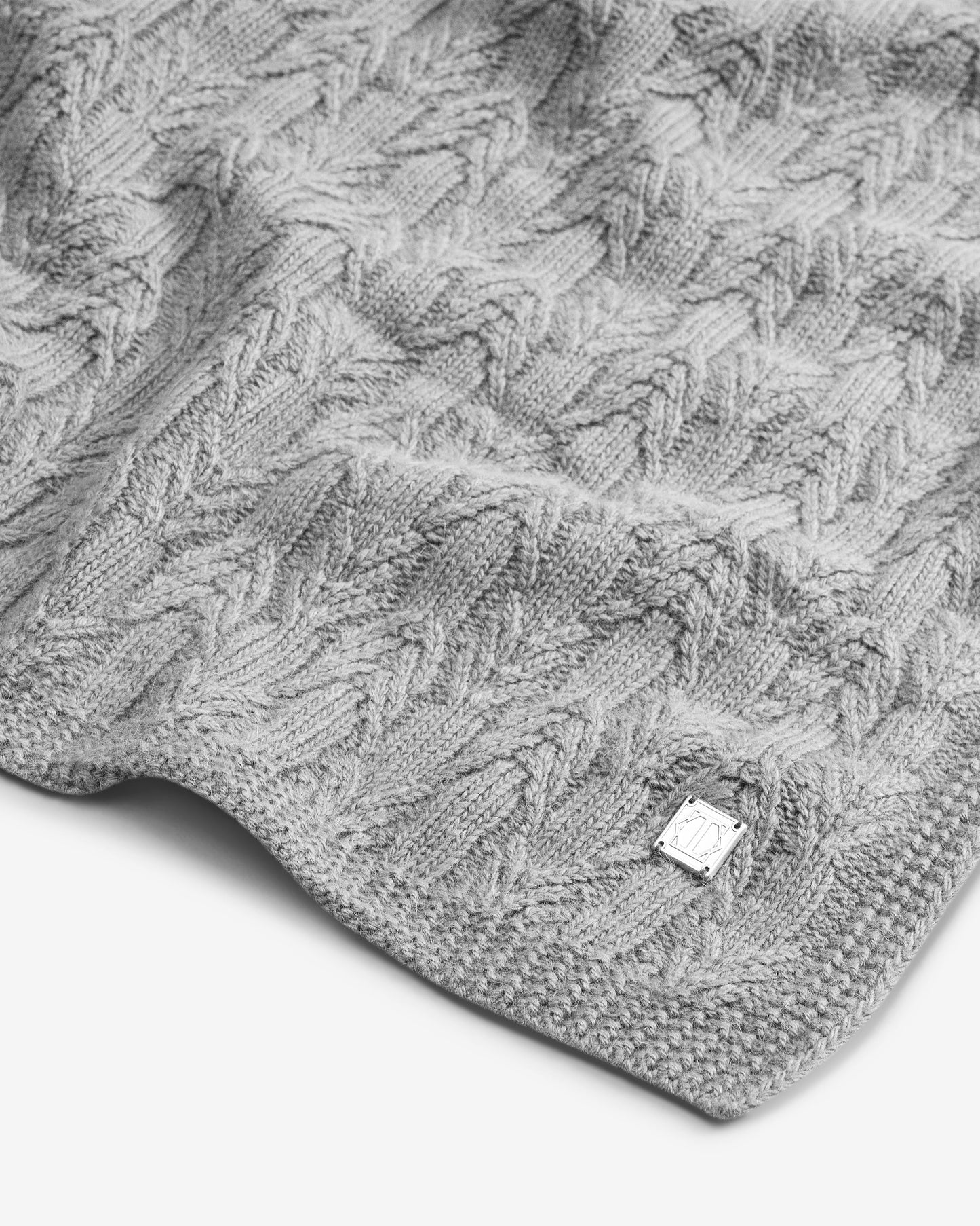 Togas Holty throw in Beige